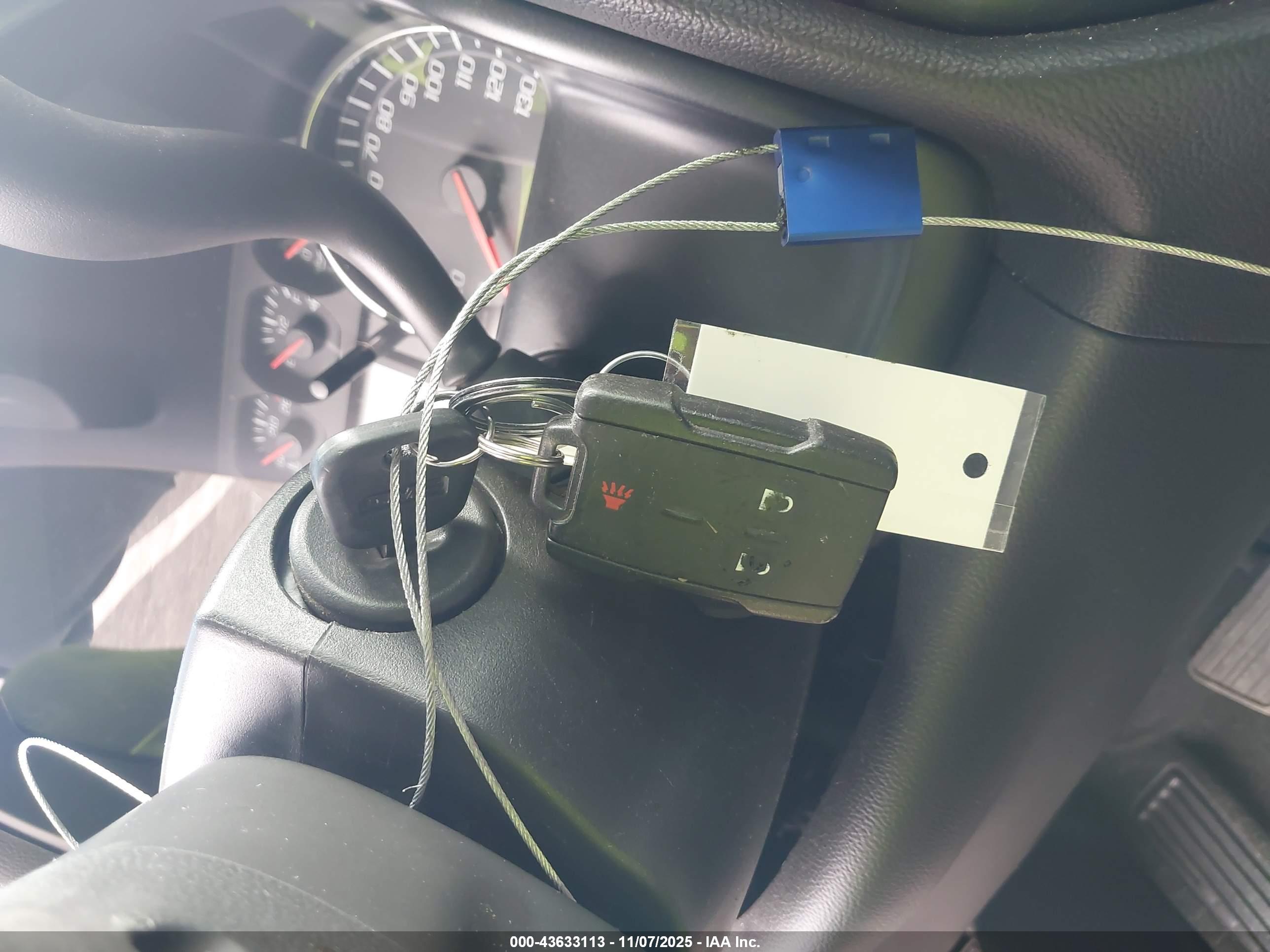 GMC SIERRA image 11