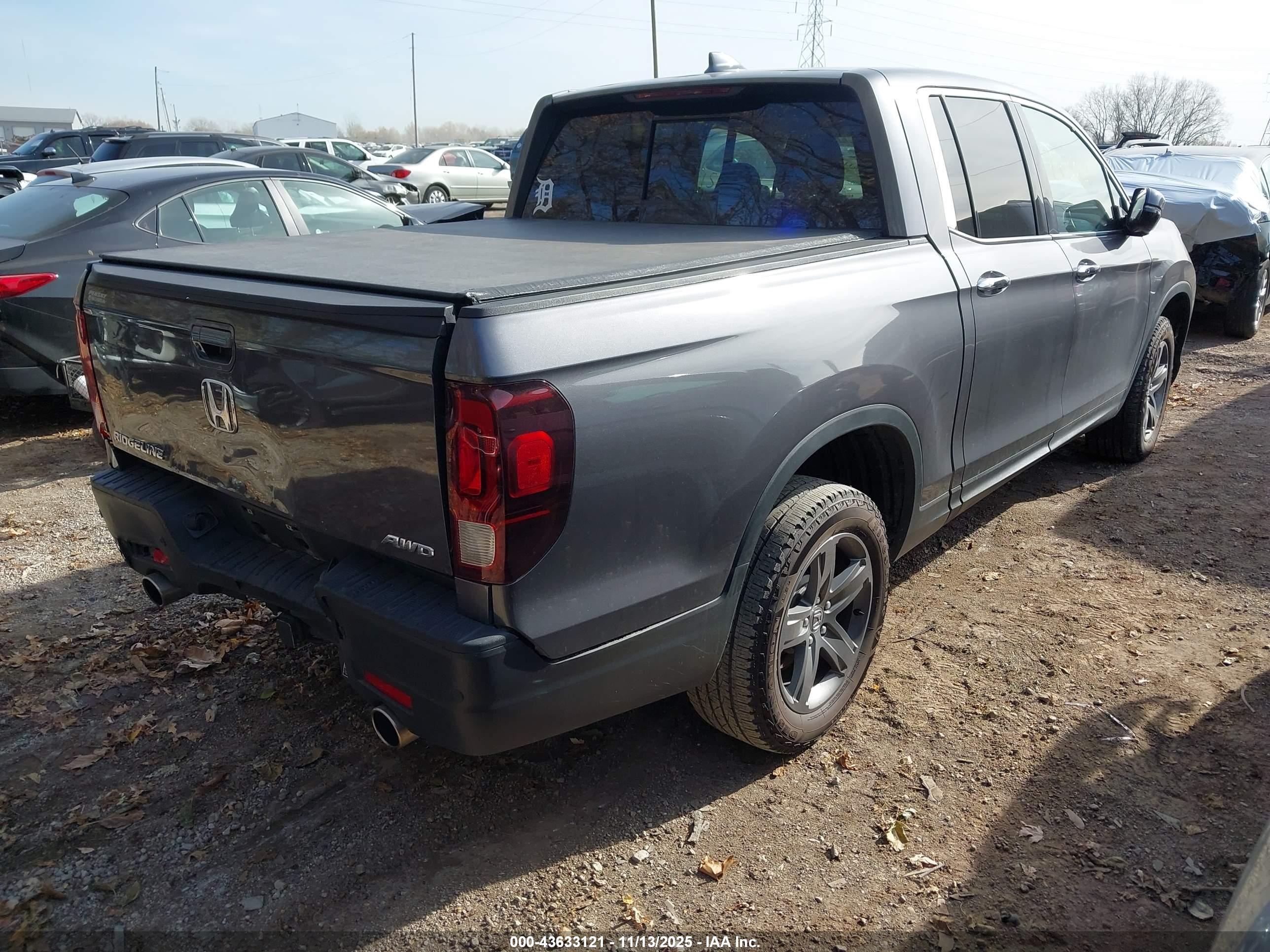 HONDA RIDGELINE image 4