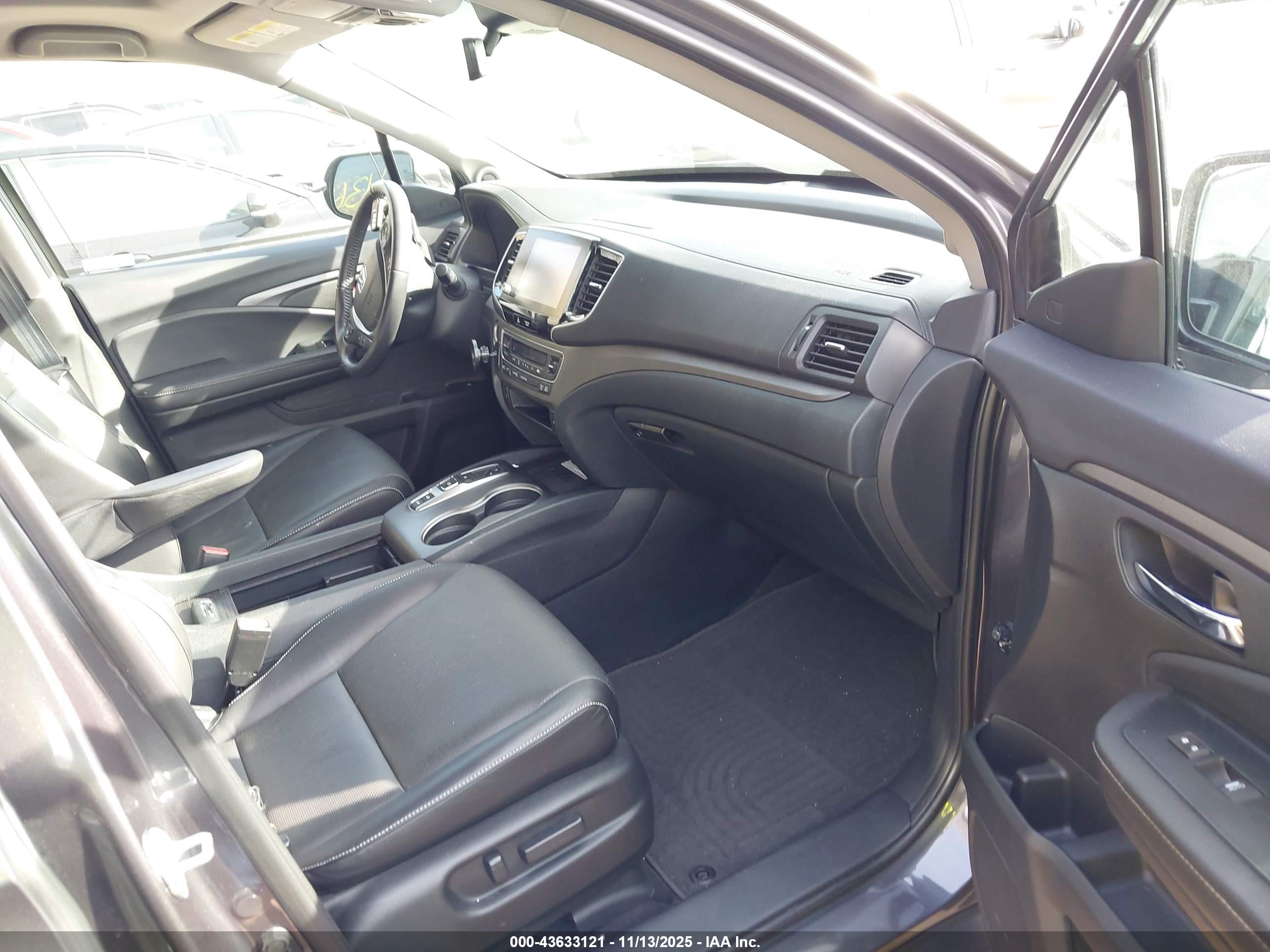 HONDA RIDGELINE image 5