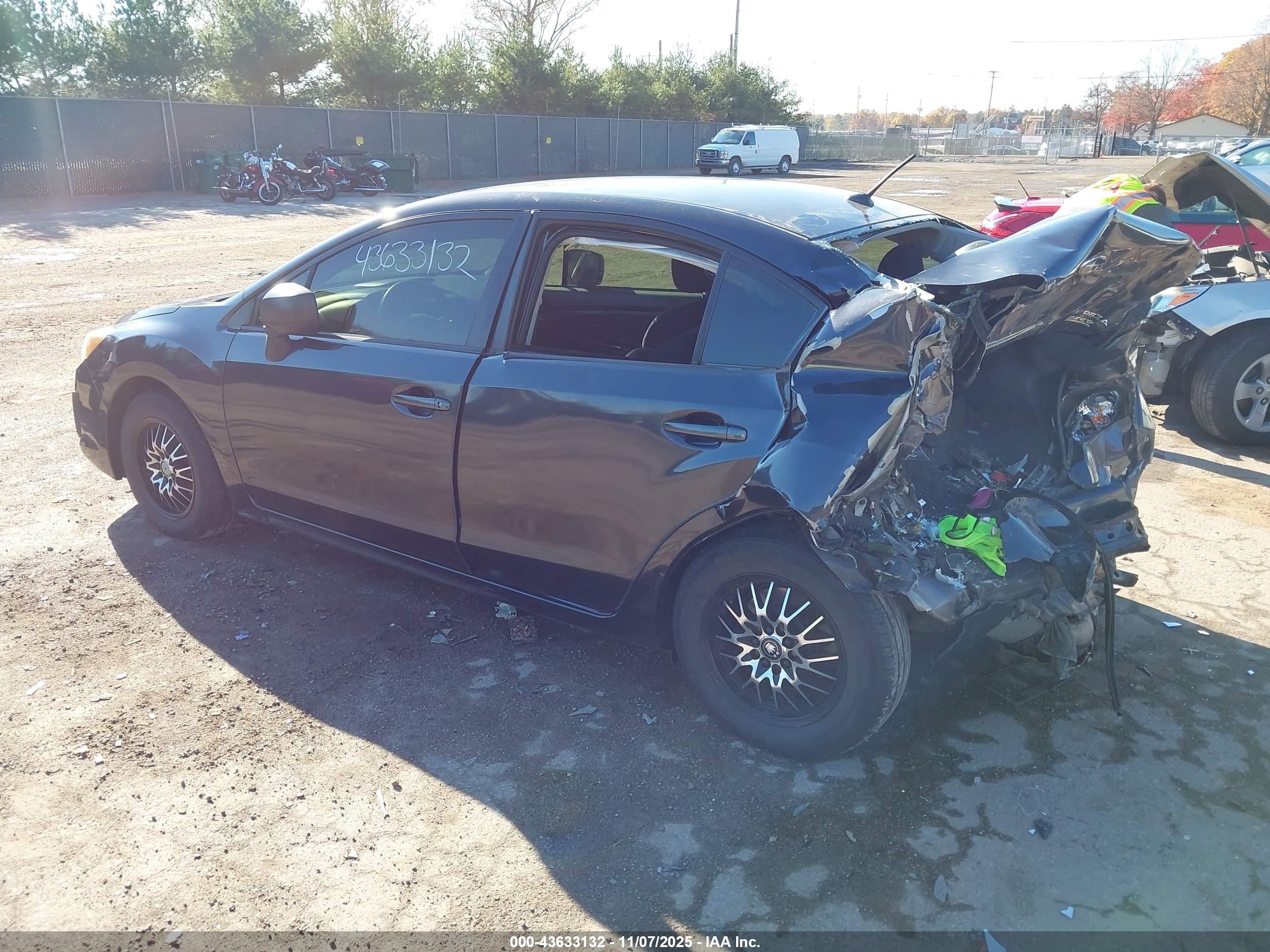 SUBARU IMPREZA image 3