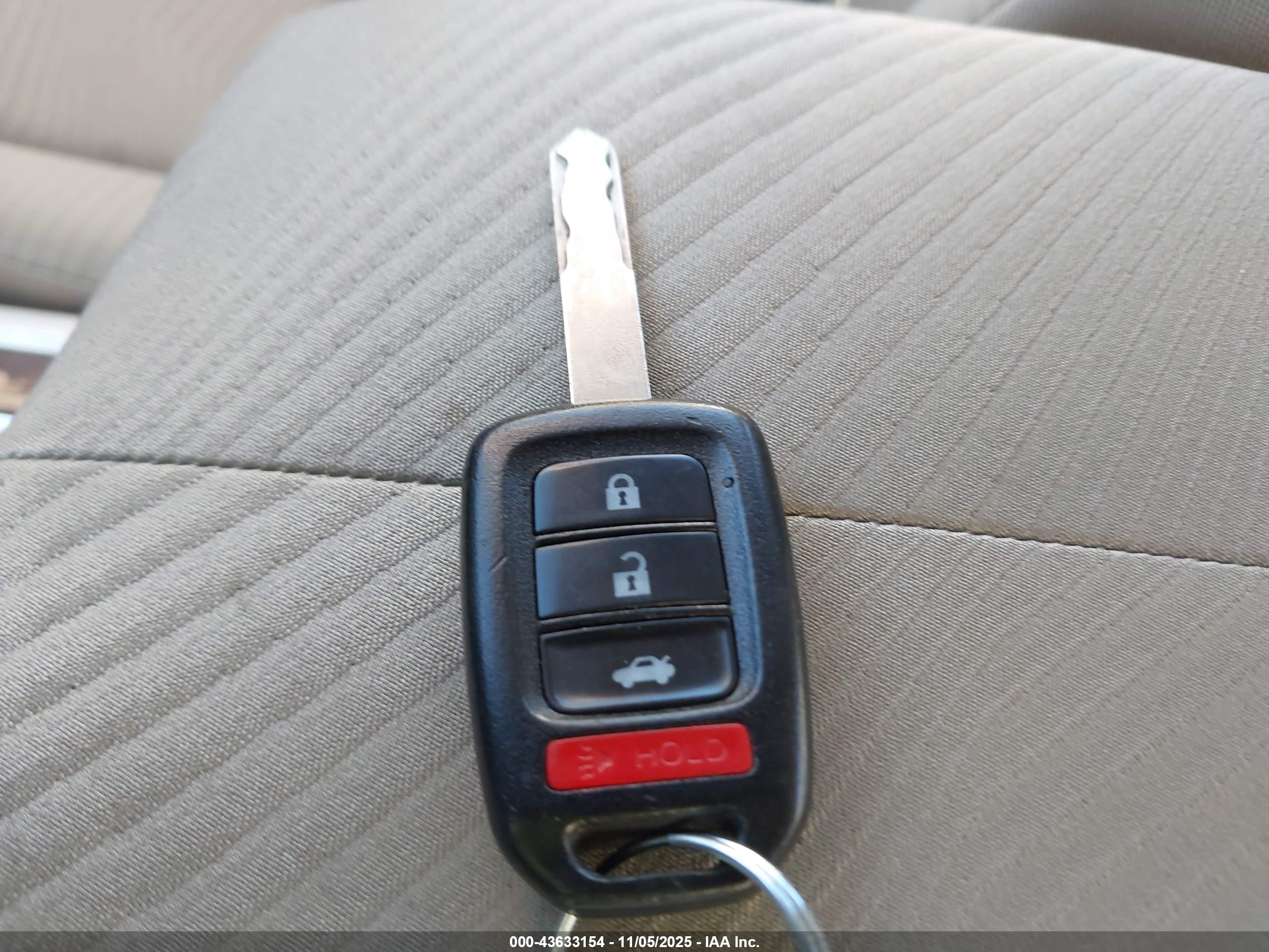 HONDA ACCORD image 11