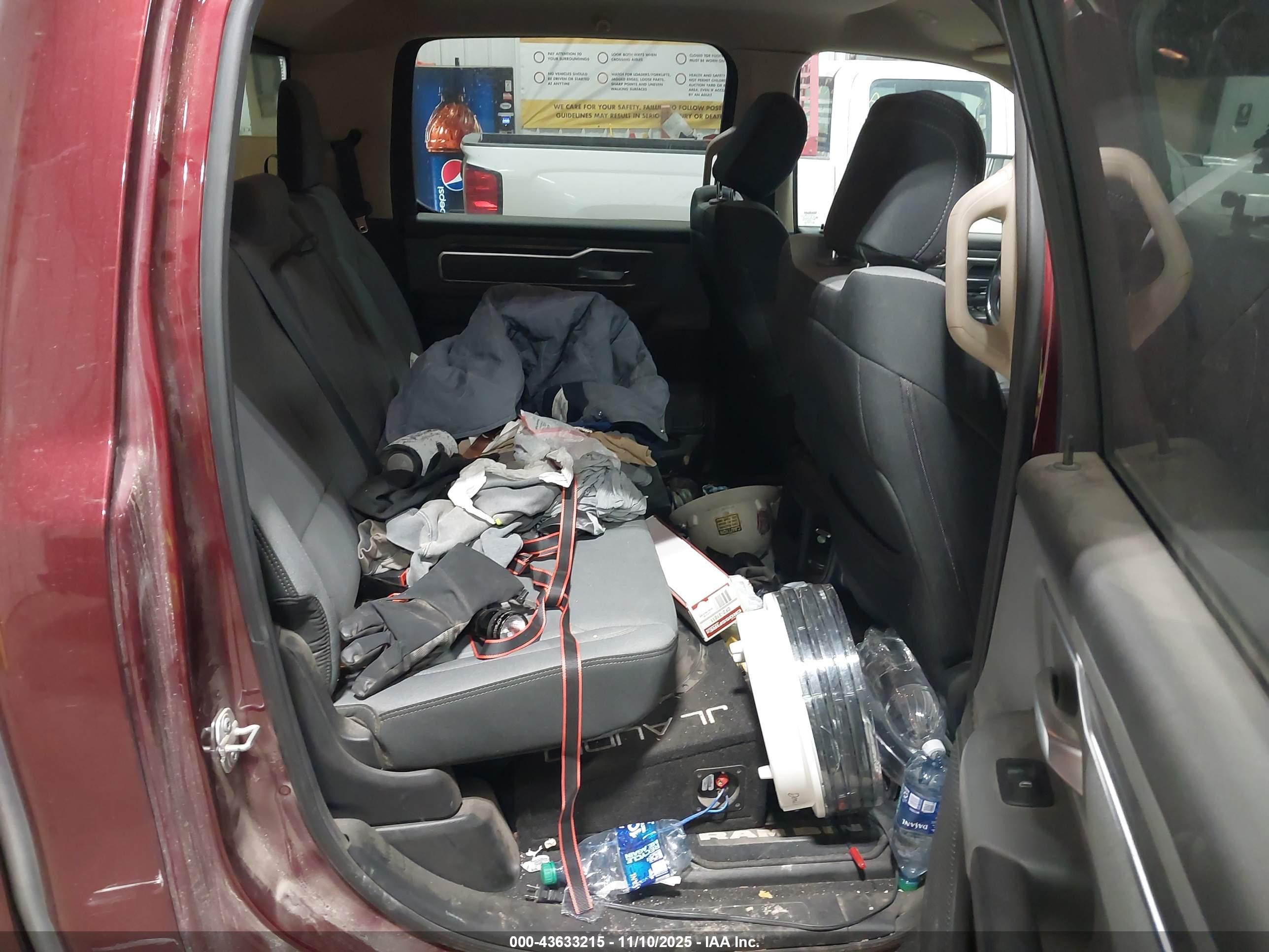 RAM 1500 image 8