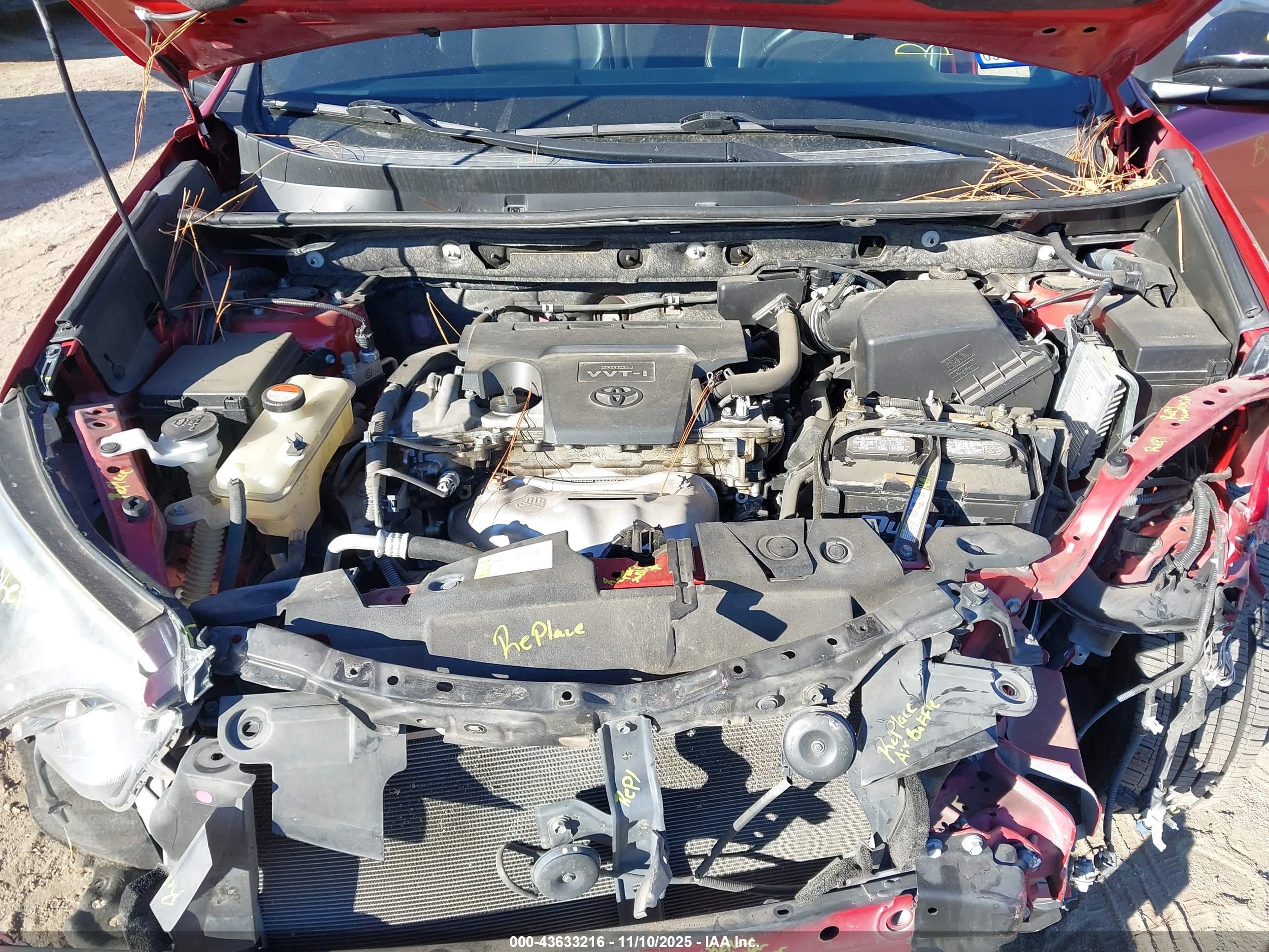 TOYOTA RAV4 image 10