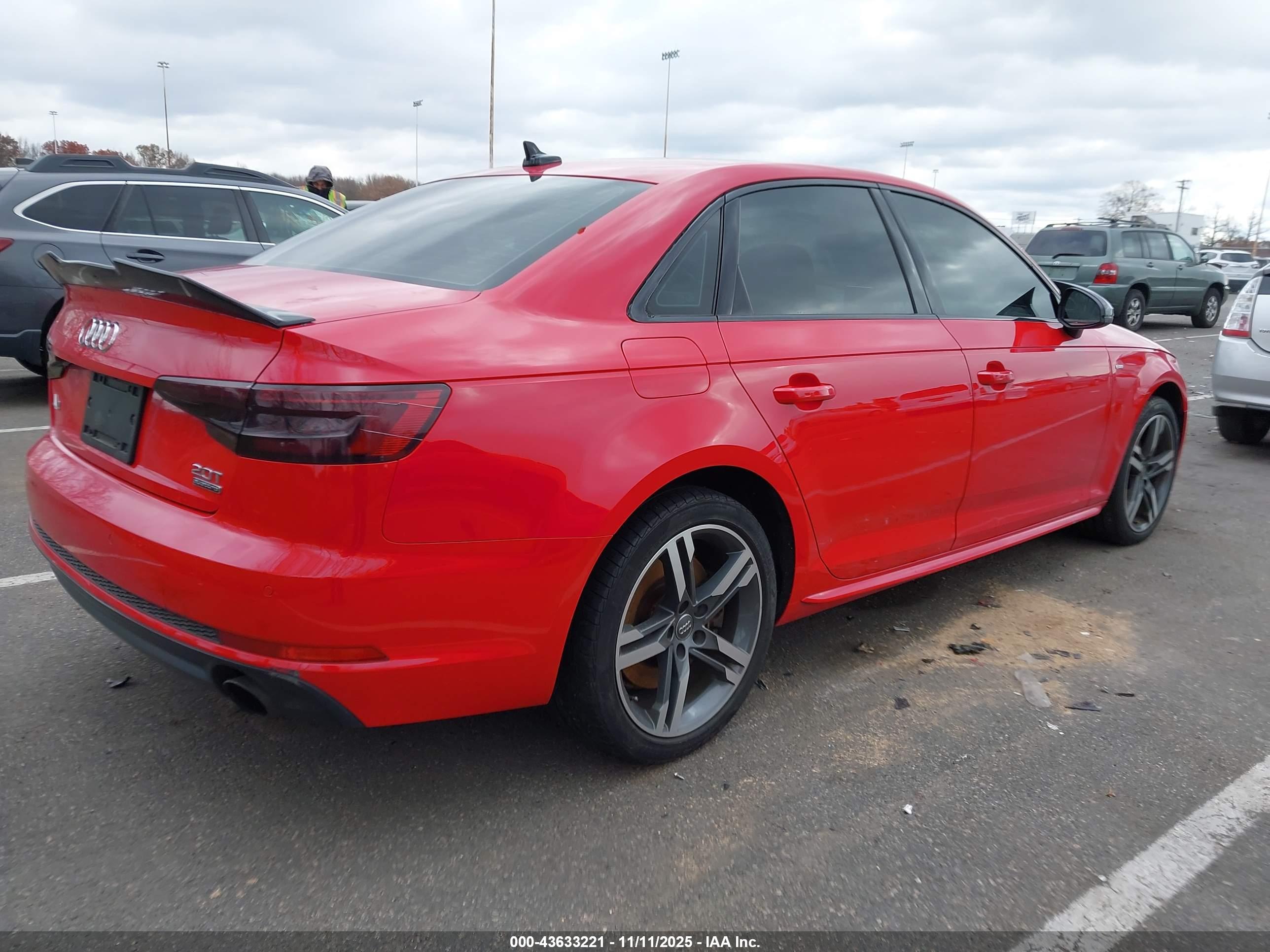 AUDI A4 image 4