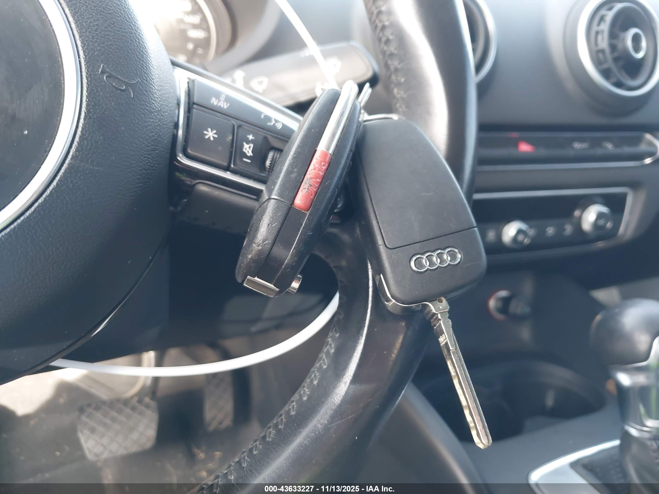 AUDI A3 image 11