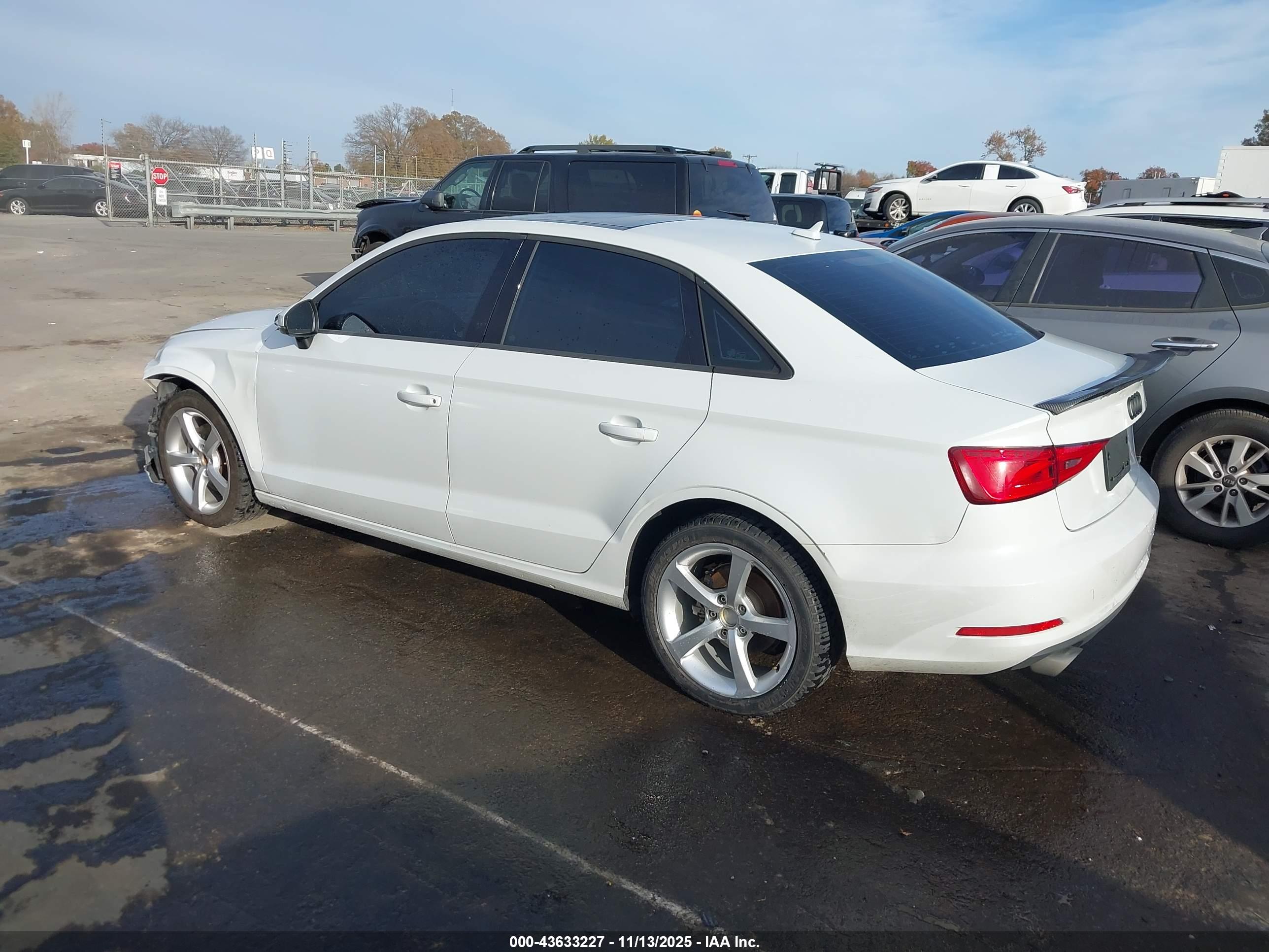 AUDI A3 image 3