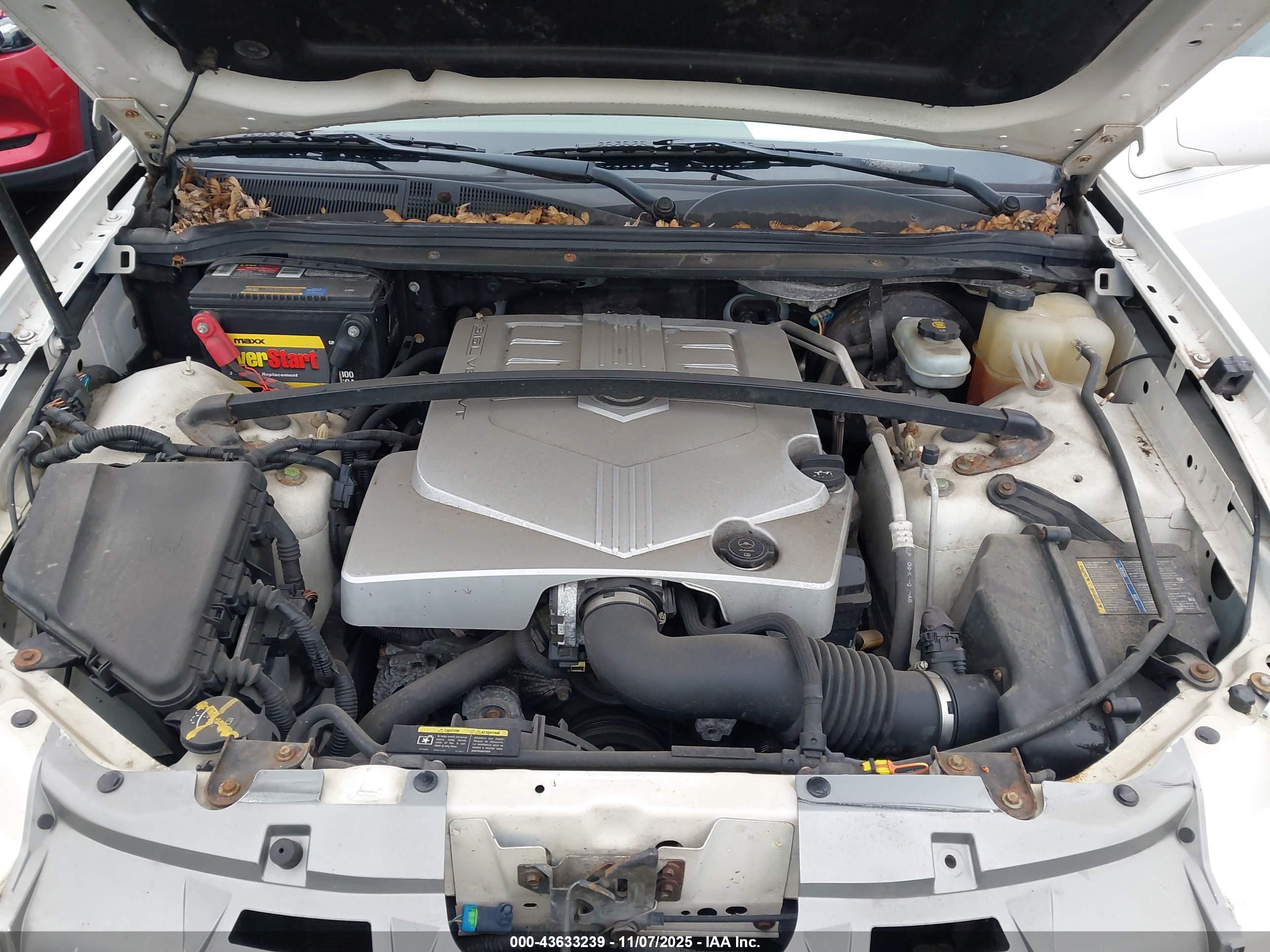 CADILLAC SRX image 10
