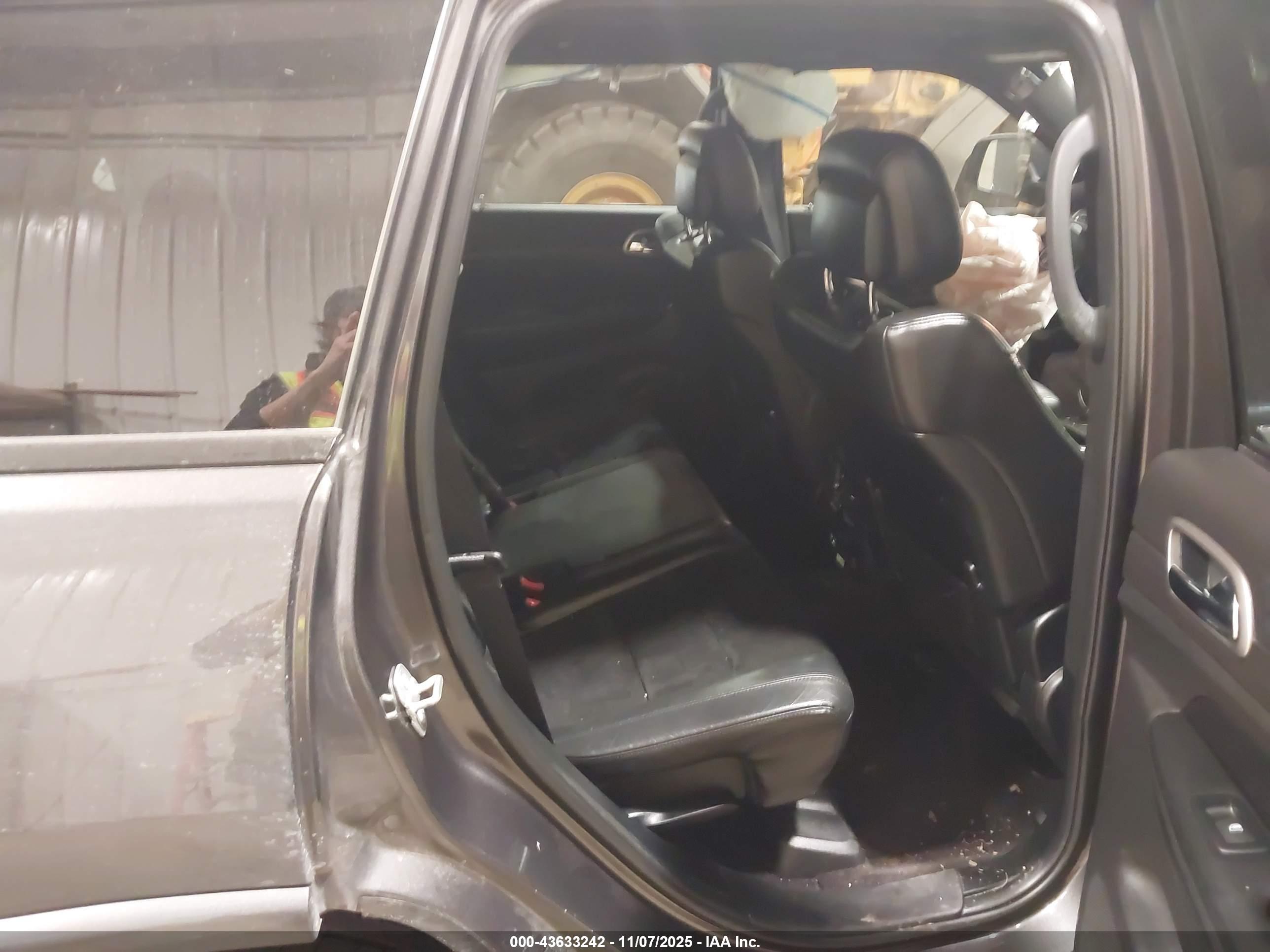 JEEP GRAND image 8