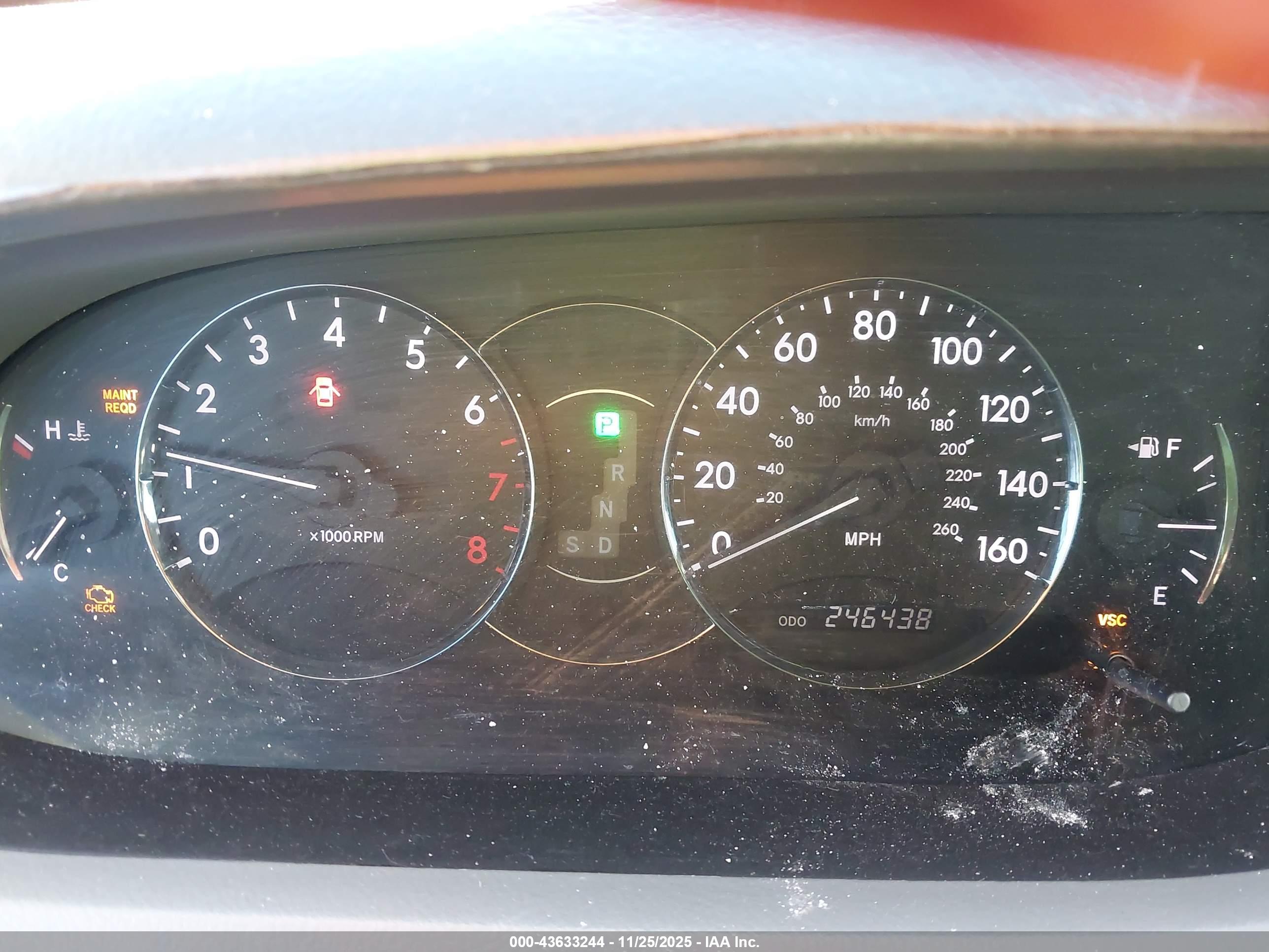 TOYOTA AVALON image 7