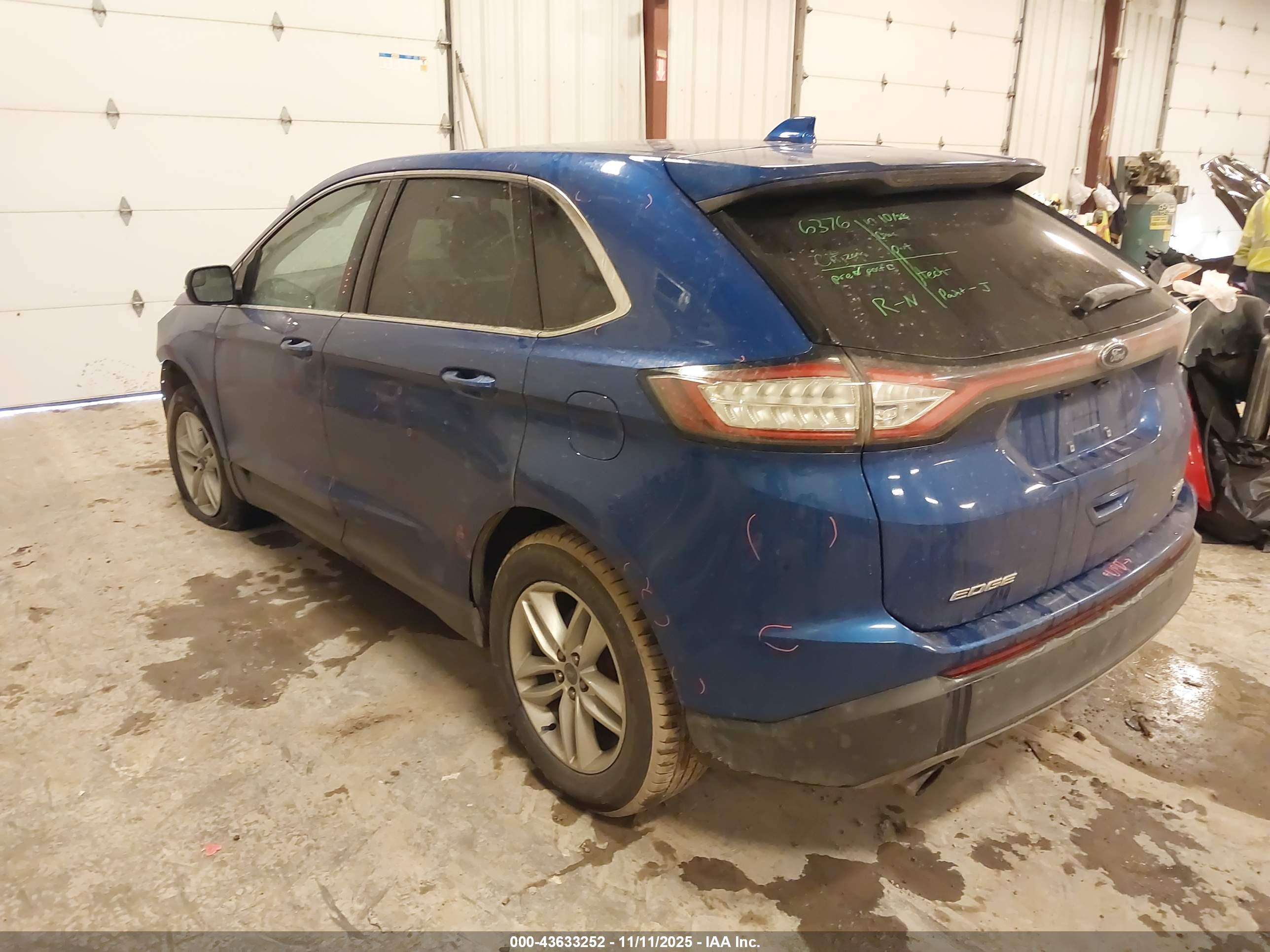 FORD EDGE image 3