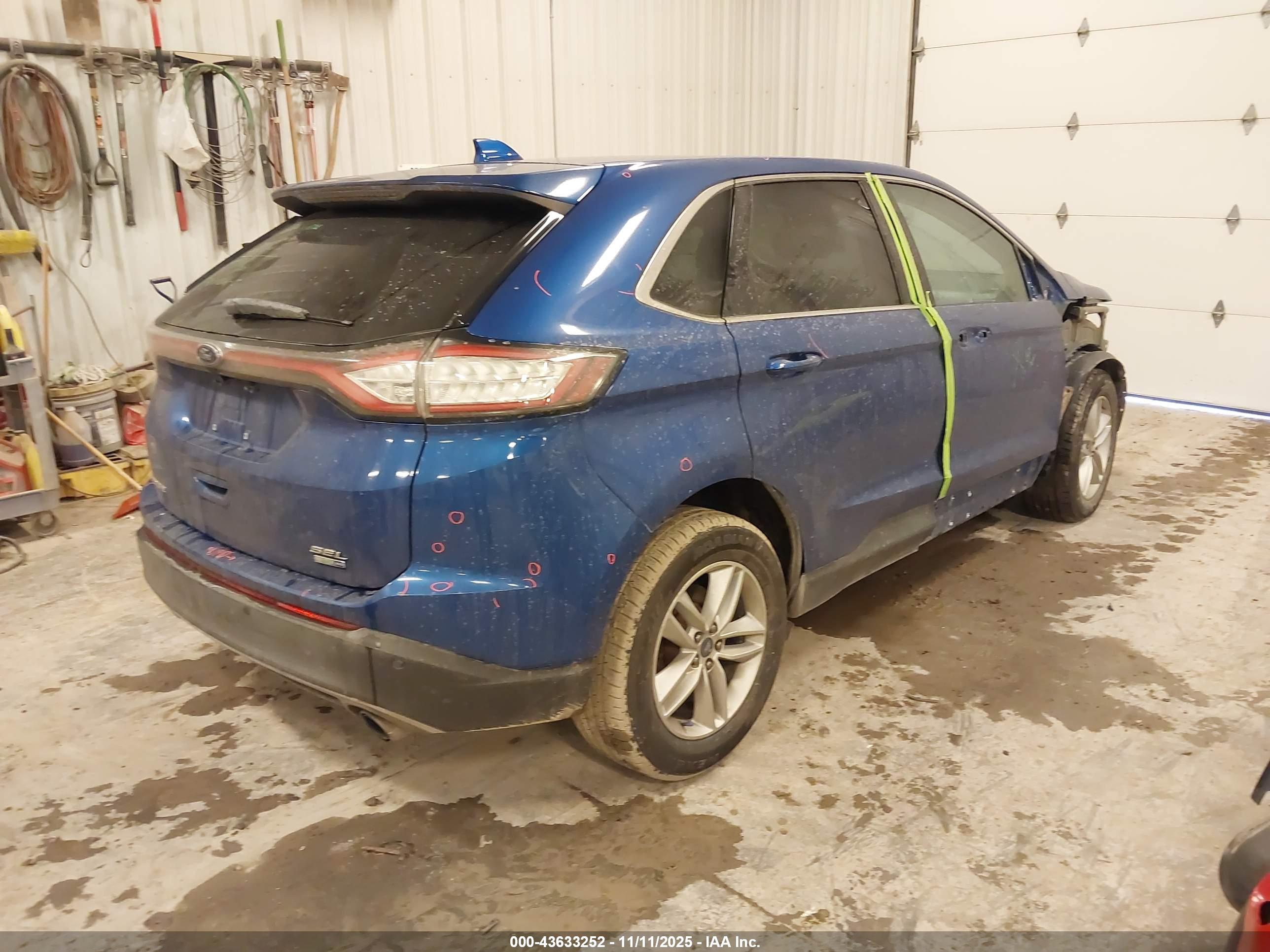 FORD EDGE image 4
