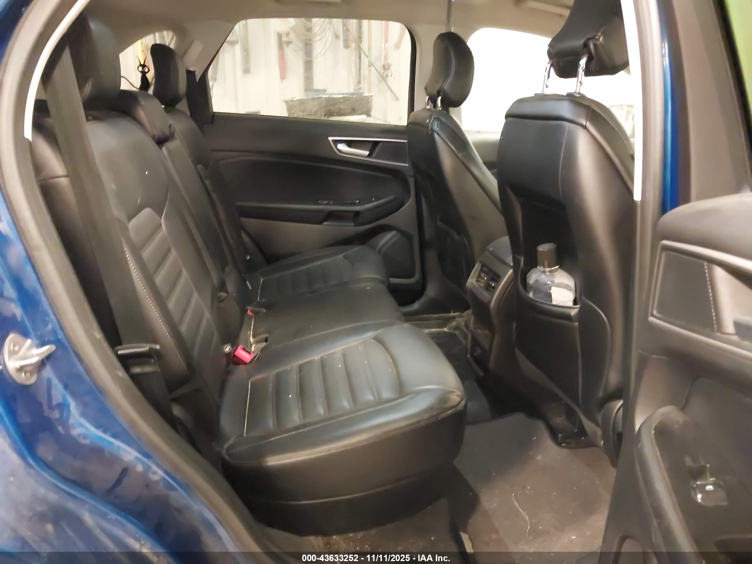 FORD EDGE image 8