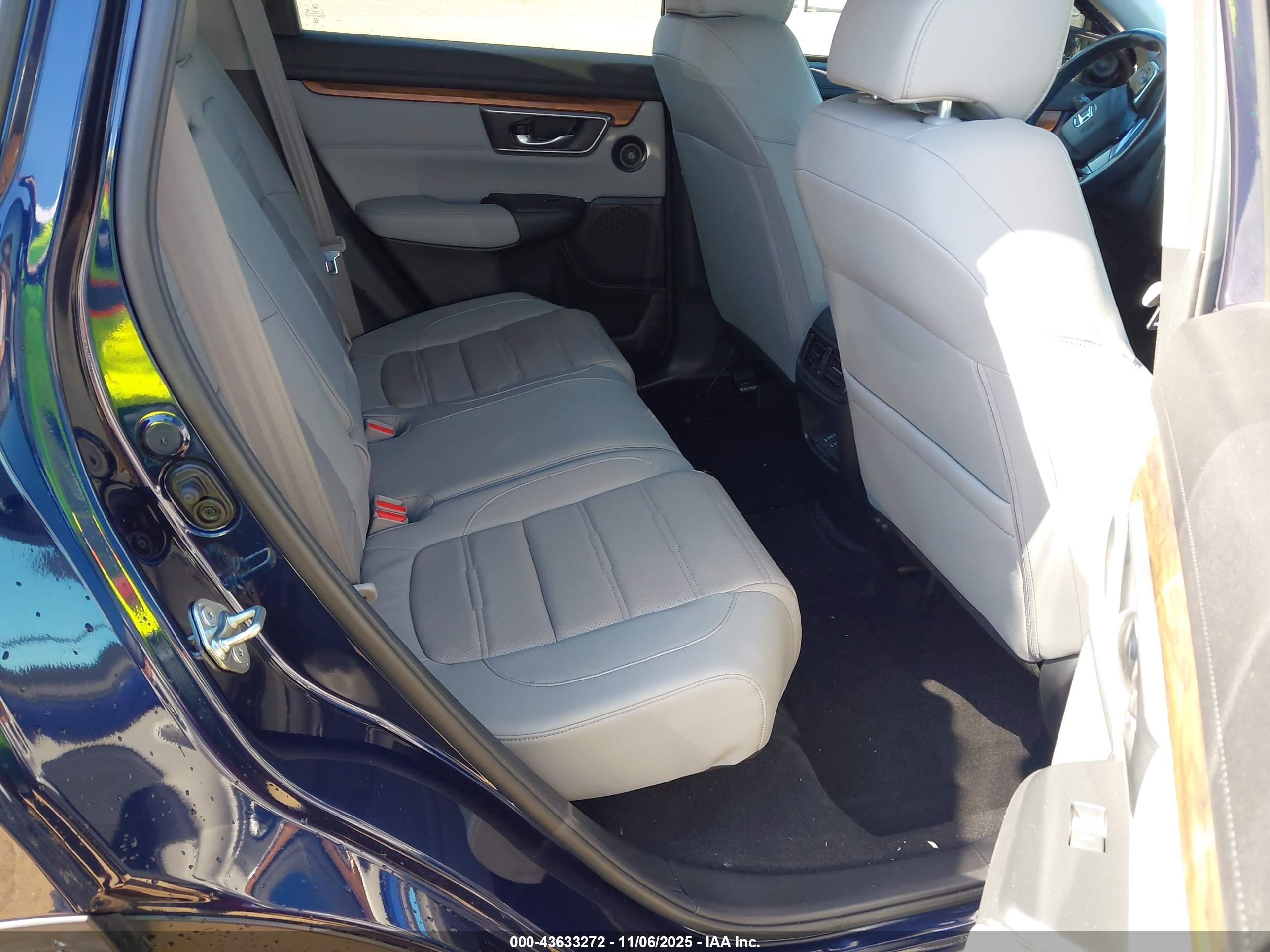 HONDA CR-V image 8