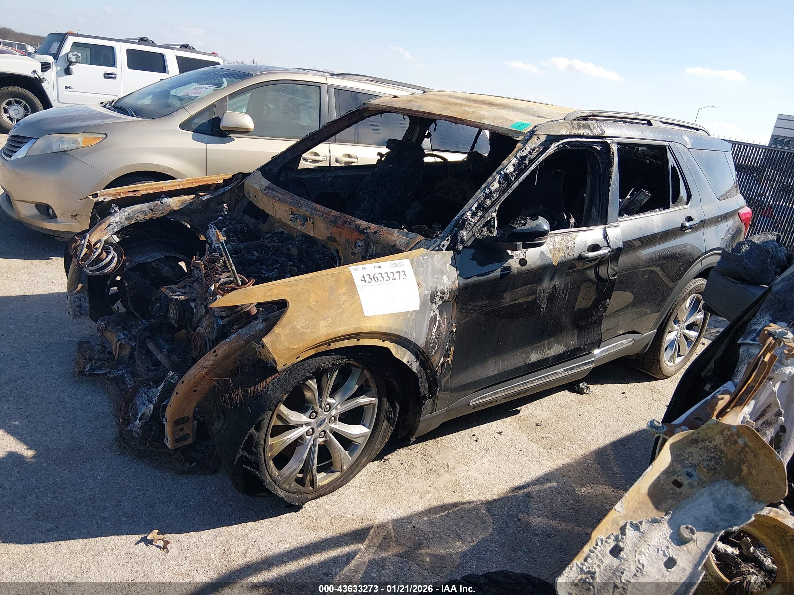 FORD EXPLORER image 2