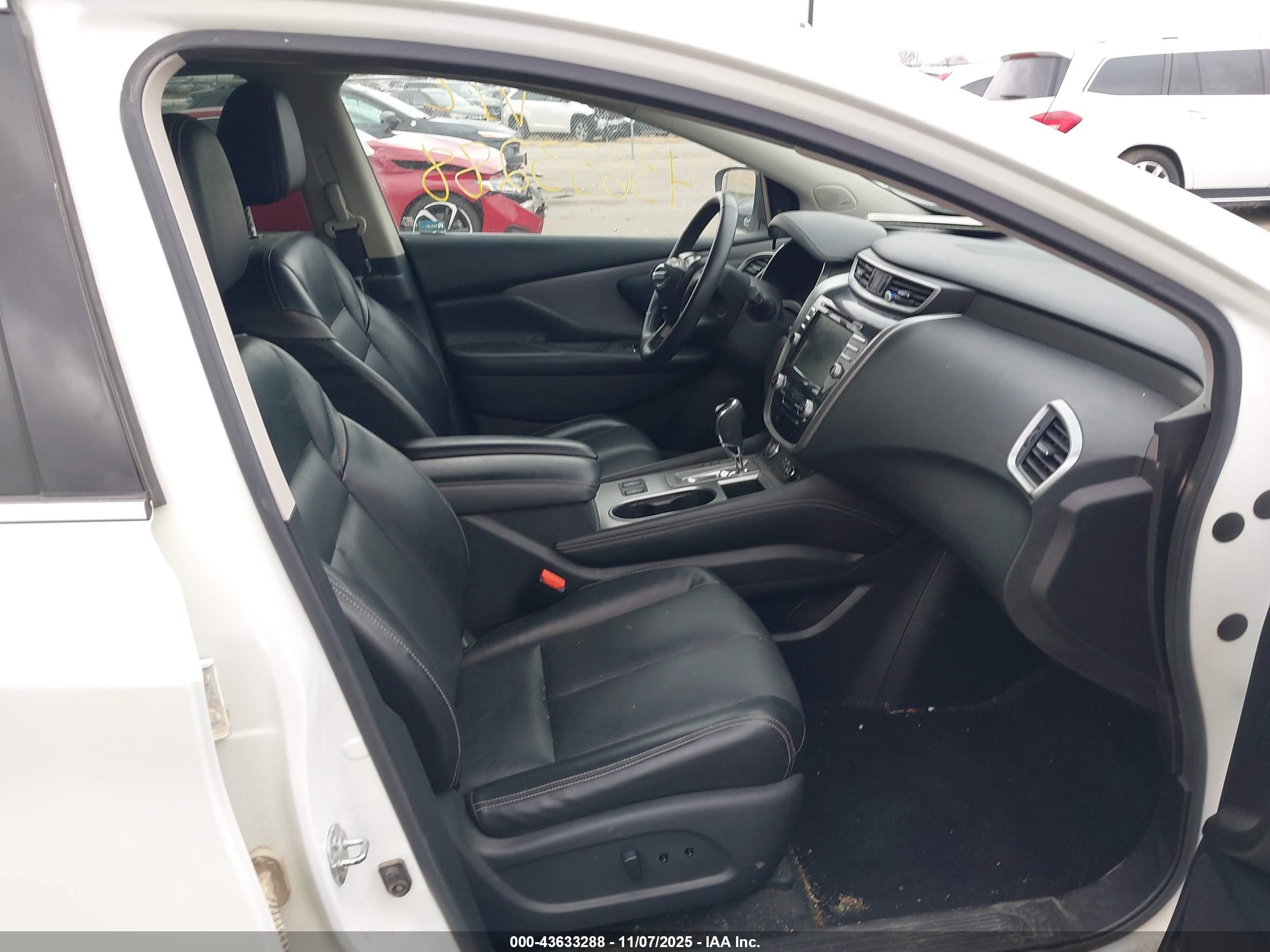 NISSAN MURANO image 5