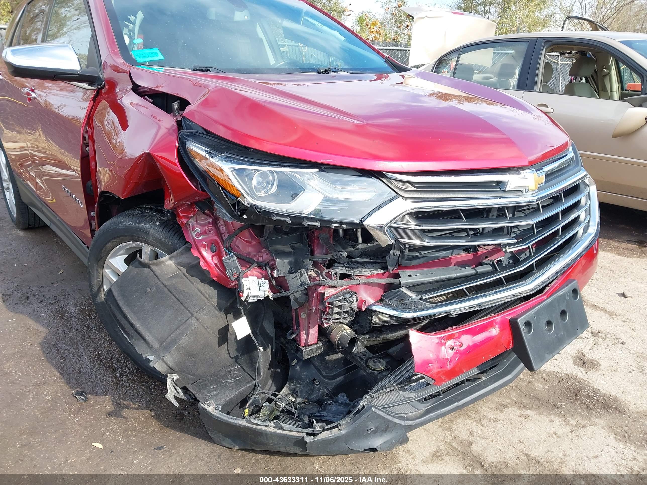 CHEVROLET EQUINOX image 6