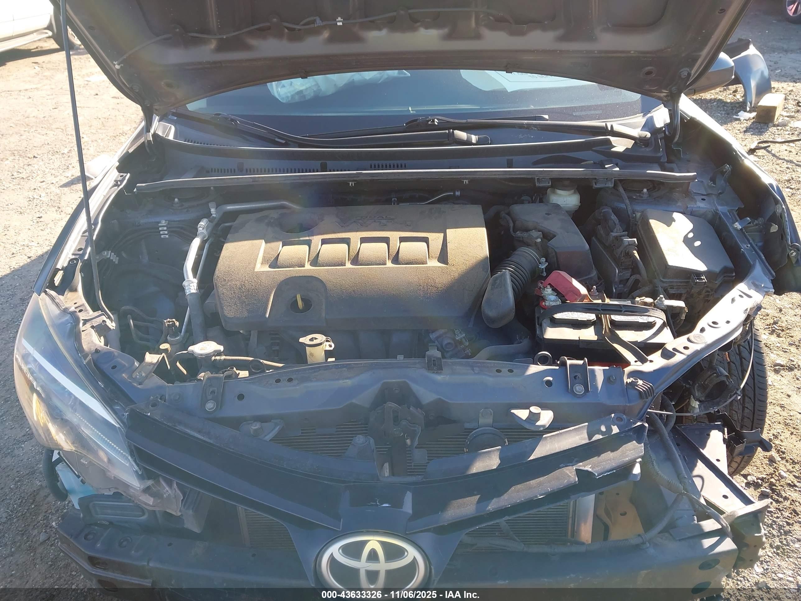 TOYOTA COROLLA image 10