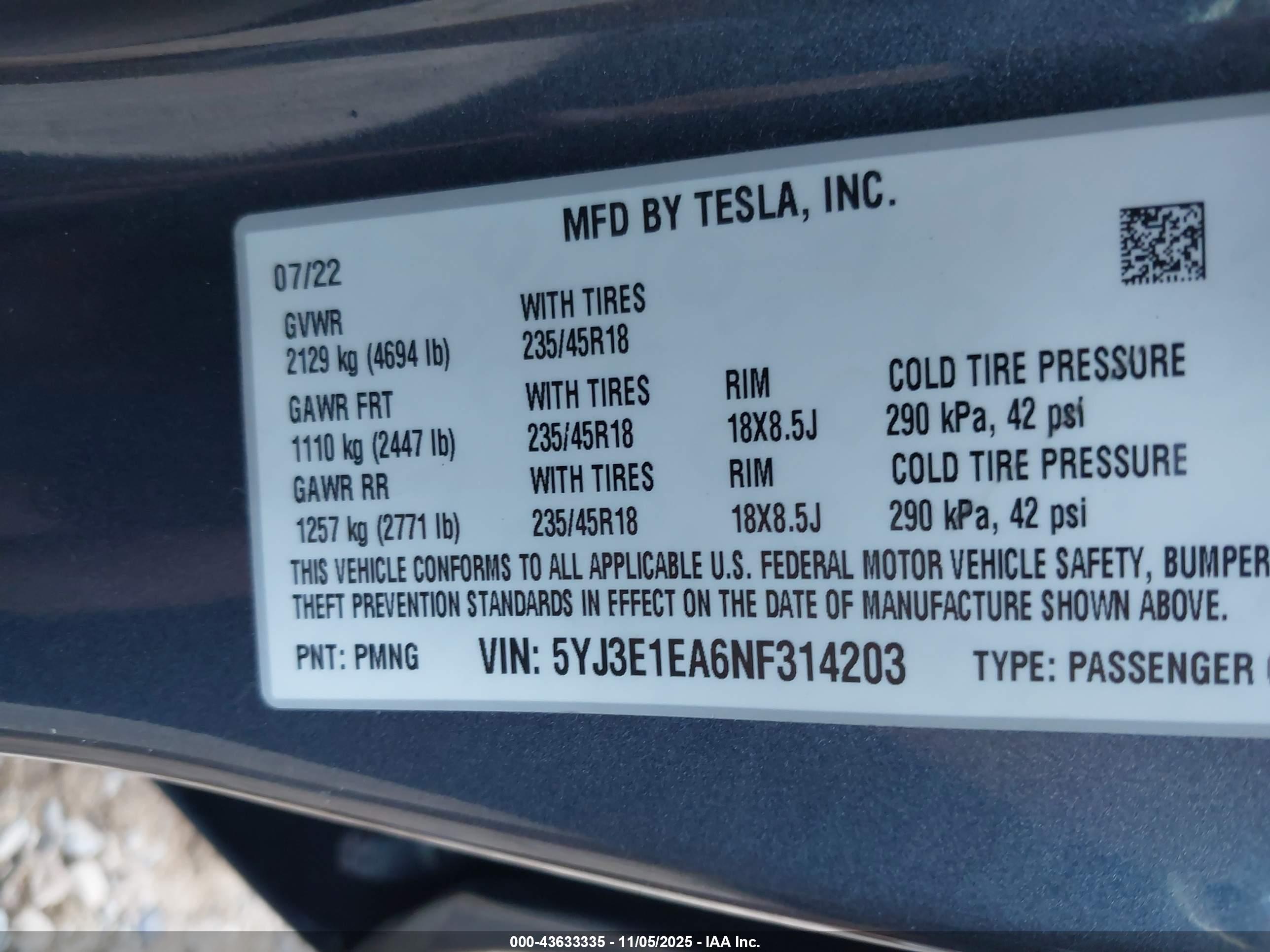 TESLA MODEL image 9