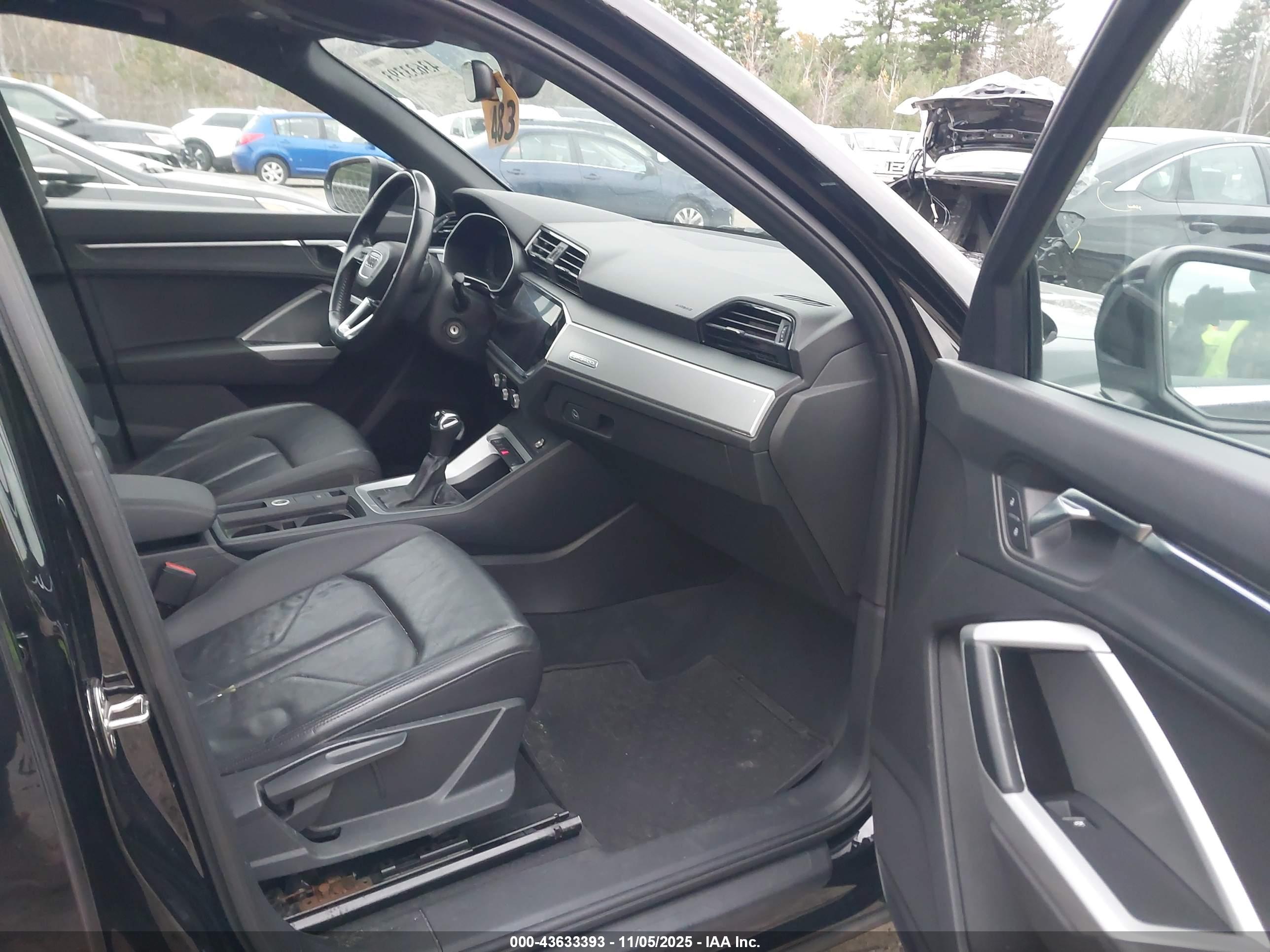 AUDI Q3 image 5