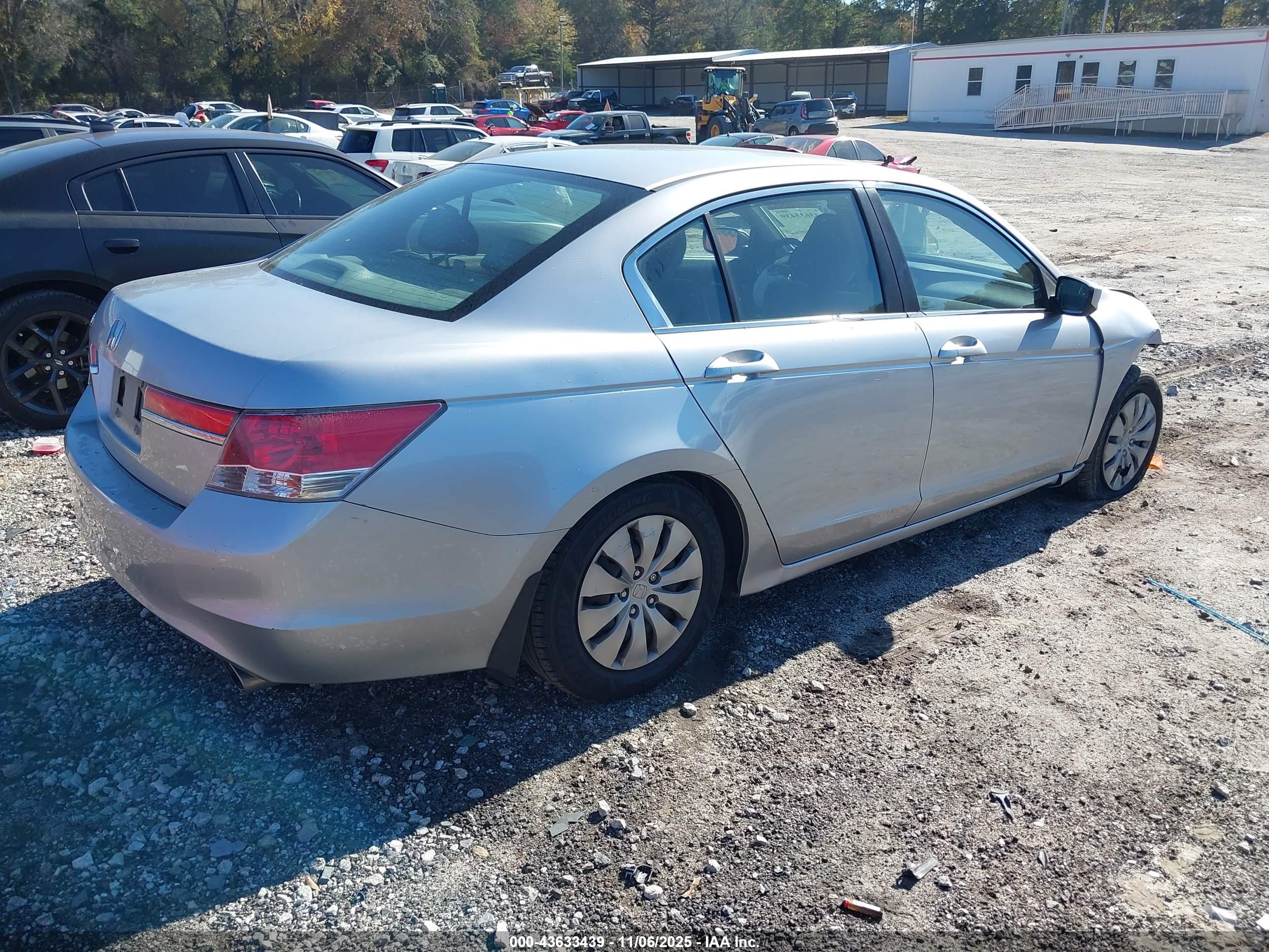 HONDA ACCORD image 4