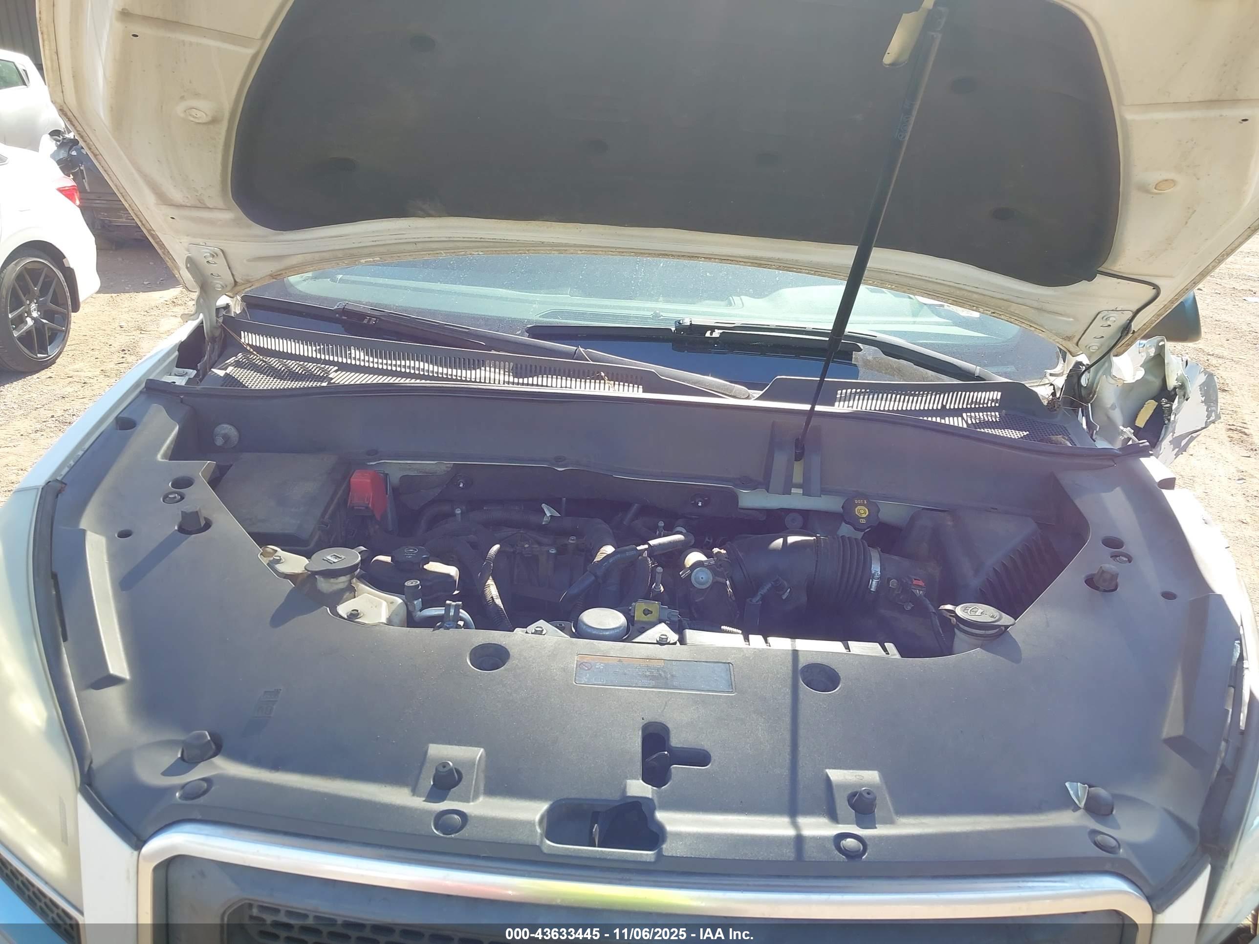 GMC ACADIA image 10