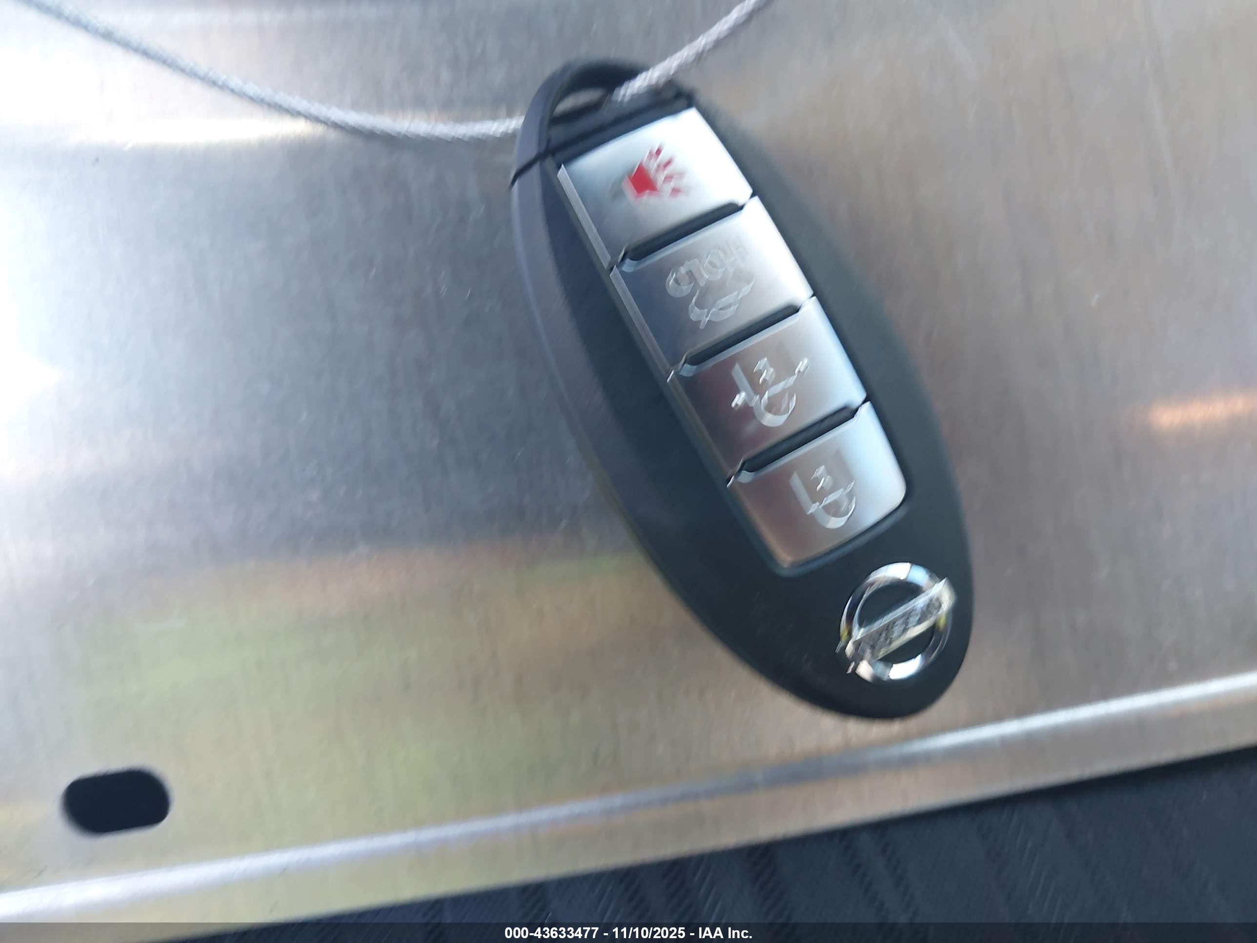 NISSAN SENTRA image 11