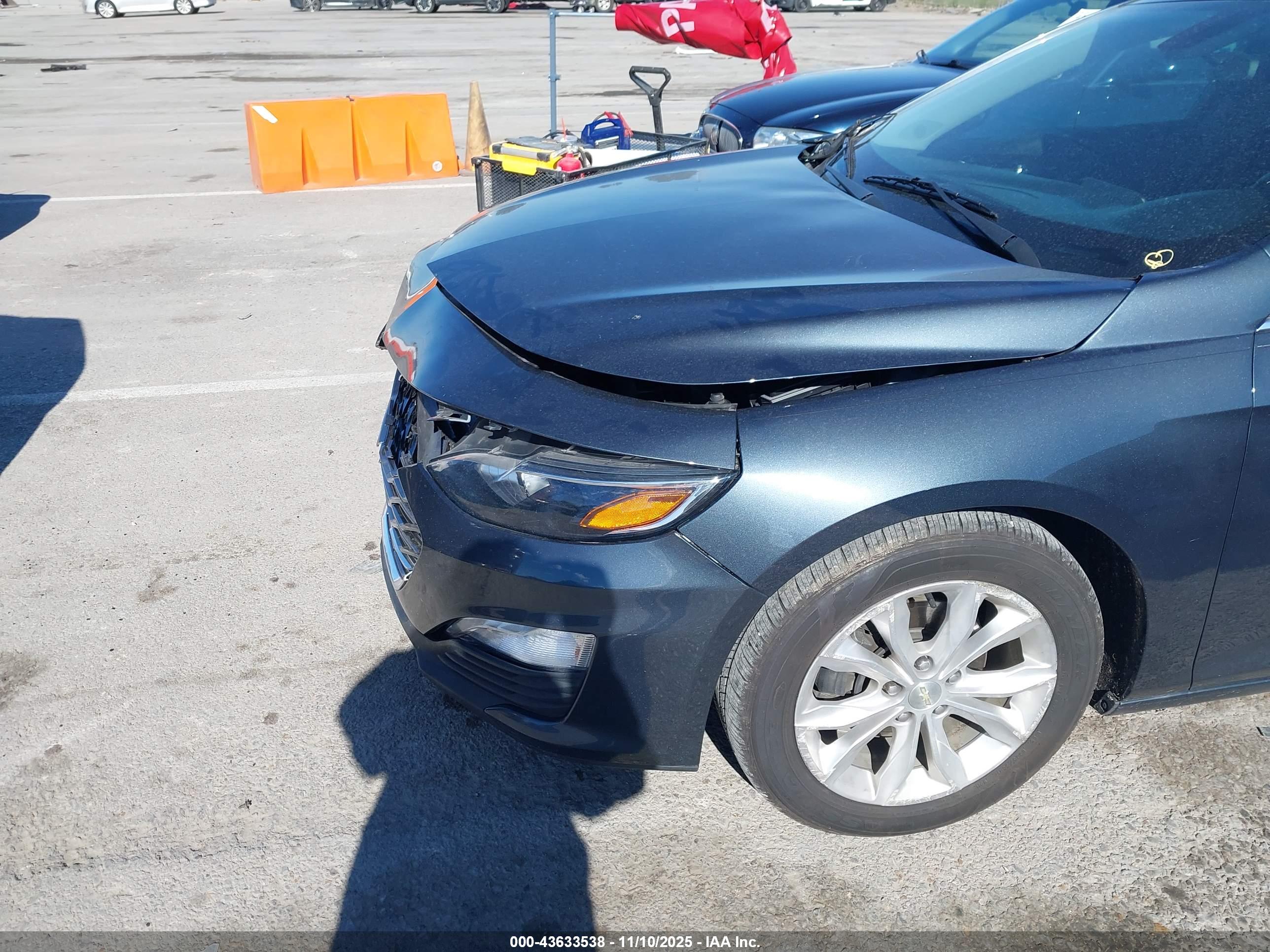 CHEVROLET MALIBU image 6