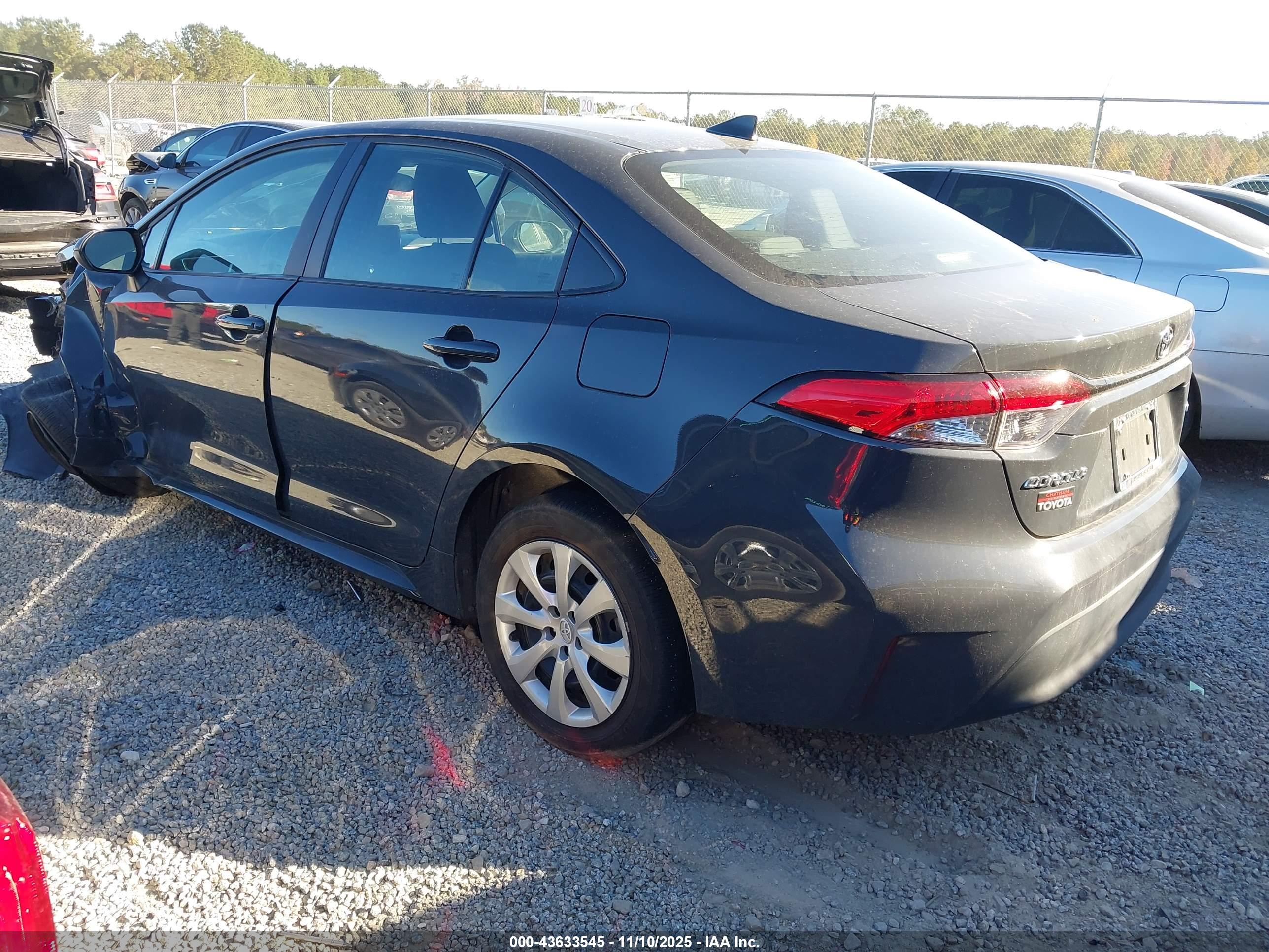 TOYOTA COROLLA image 3