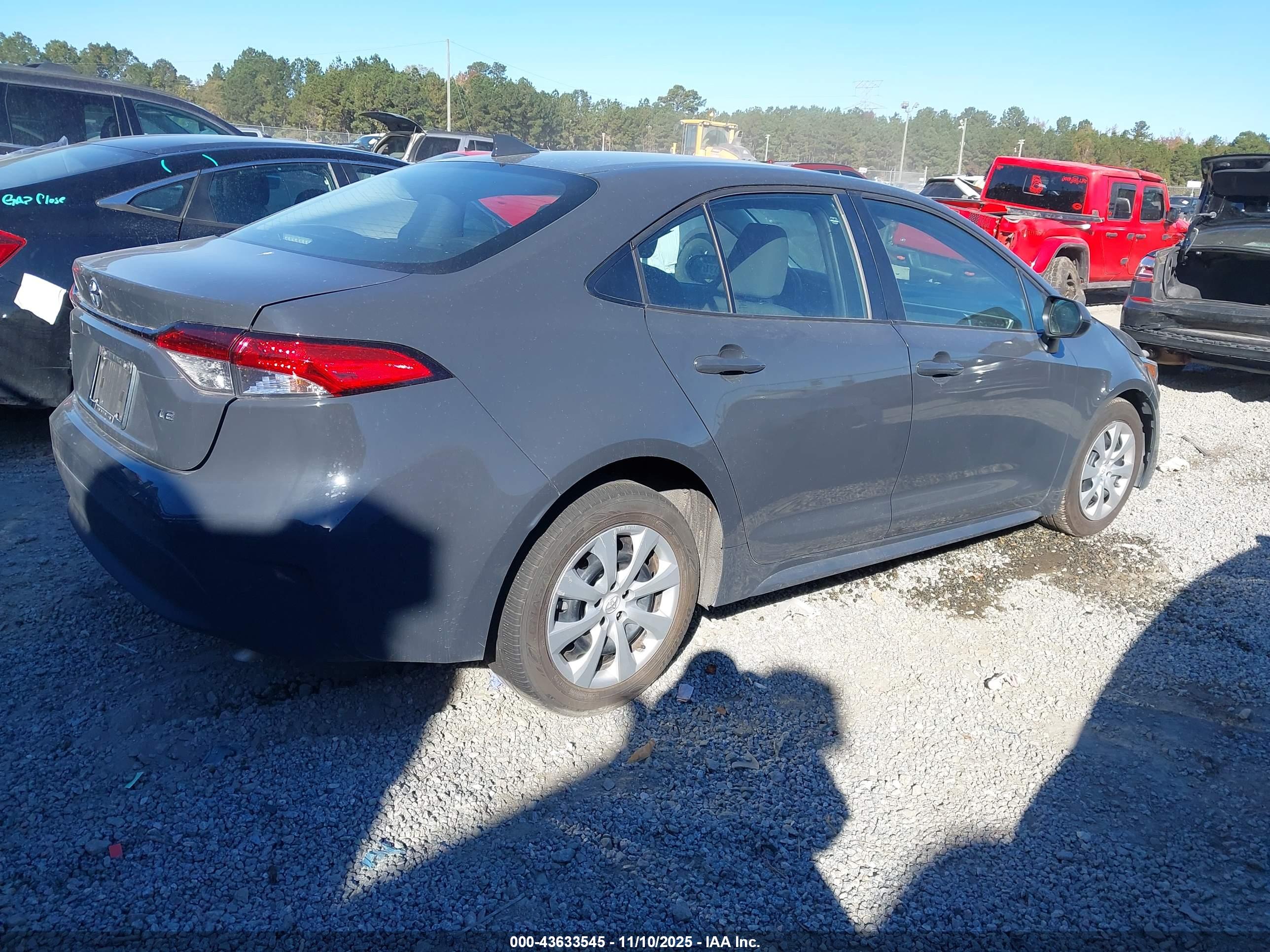 TOYOTA COROLLA image 4