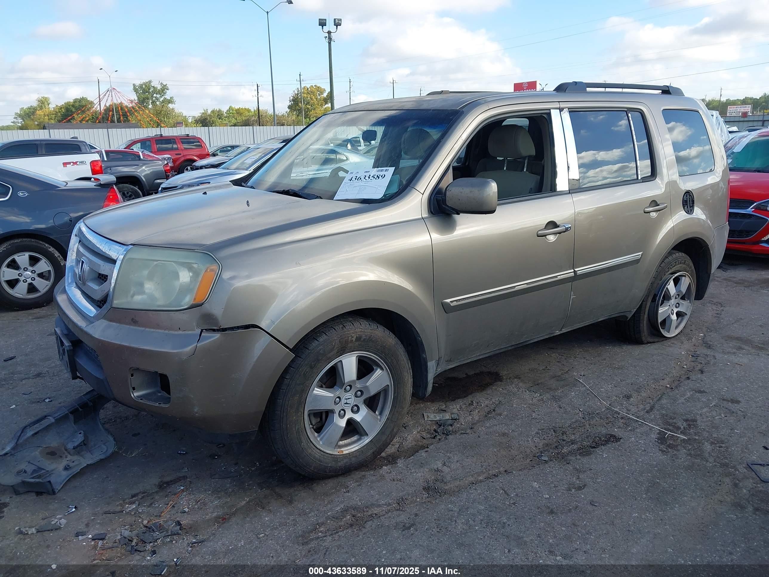 HONDA PILOT image 2