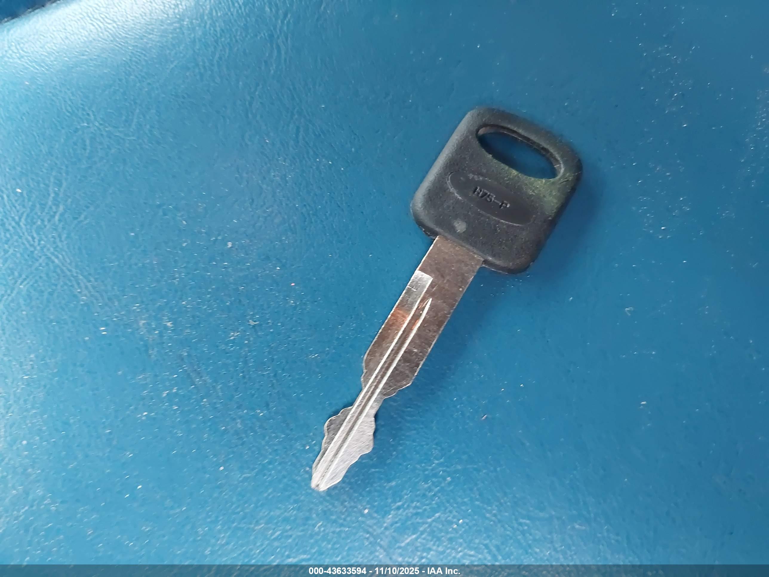 FORD E-350 image 11