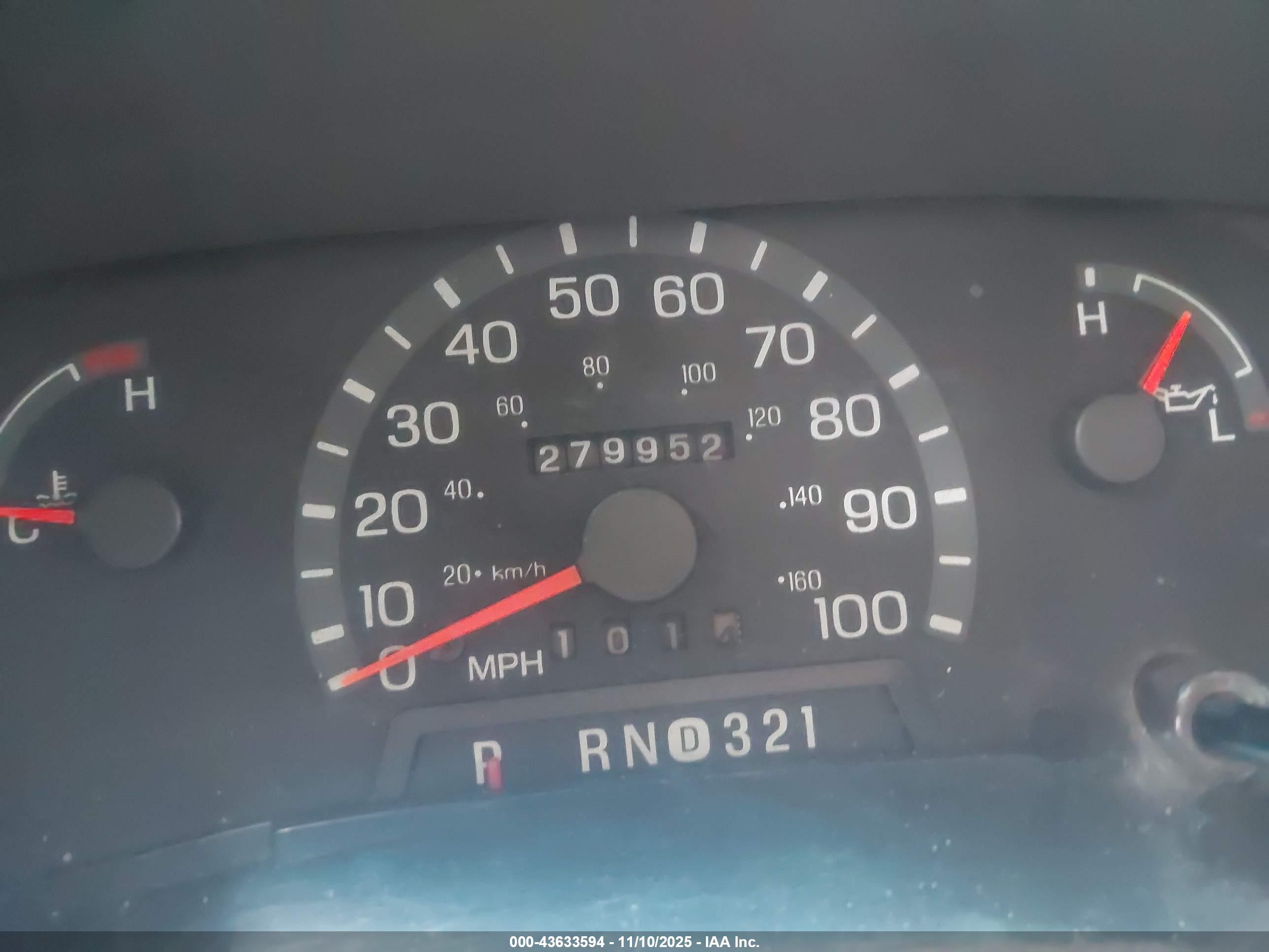 FORD E-350 image 6