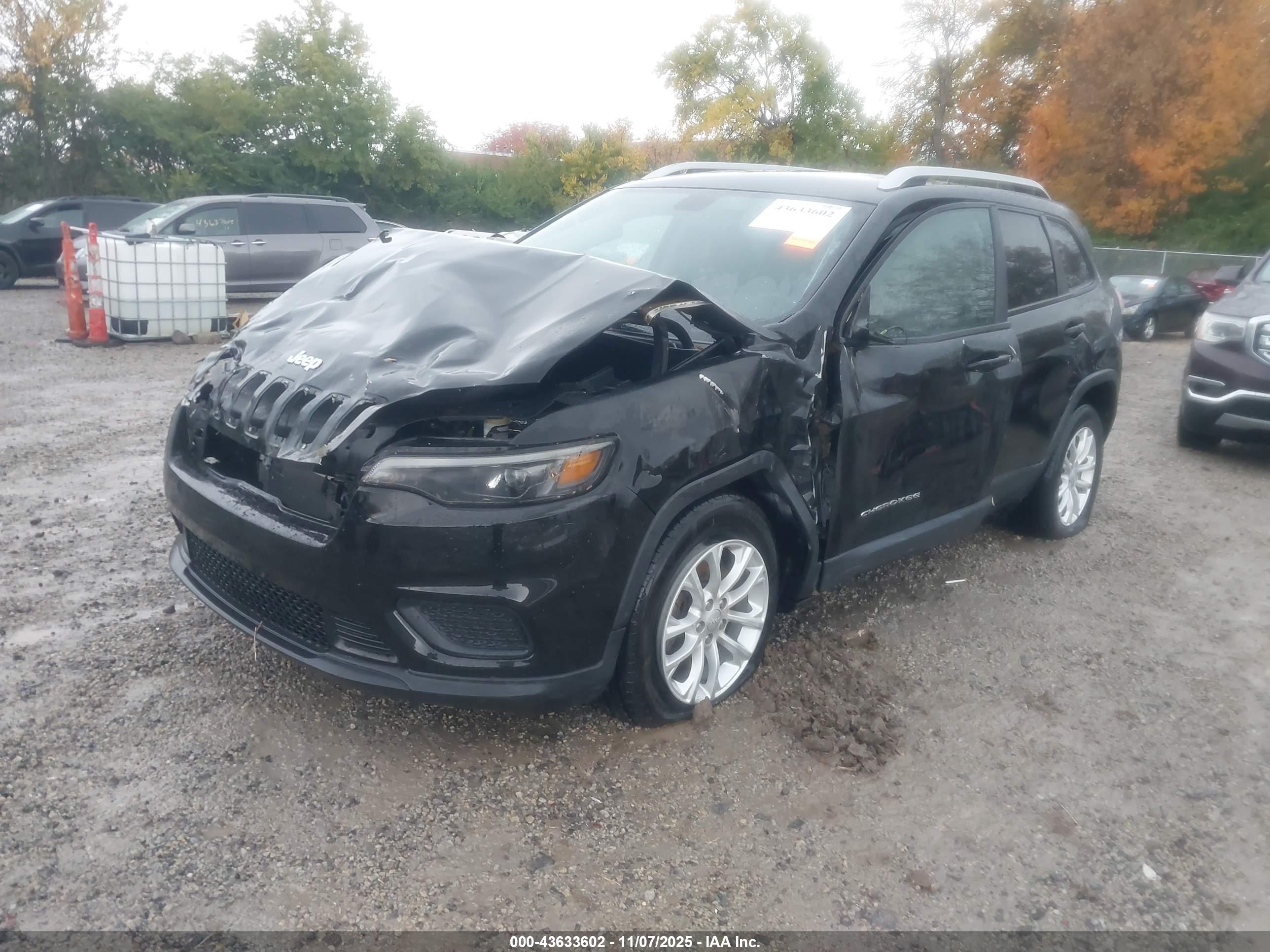 JEEP CHEROKEE image 2