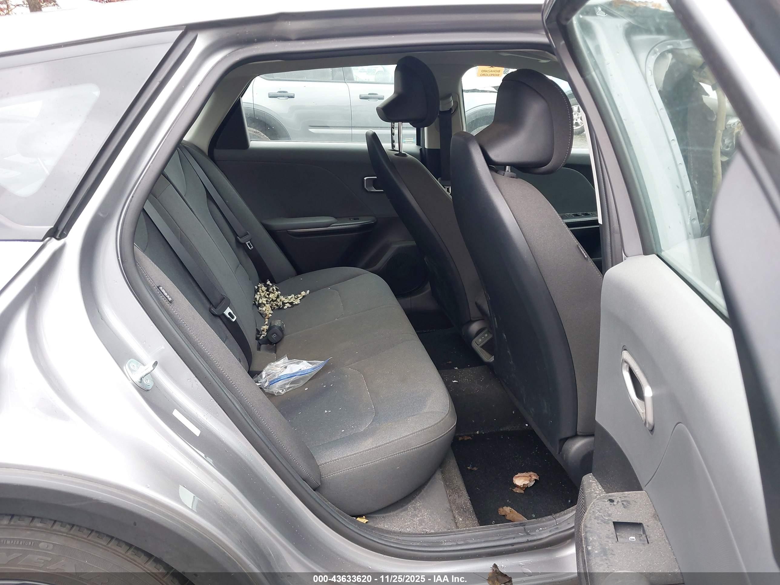 KIA K4 image 8
