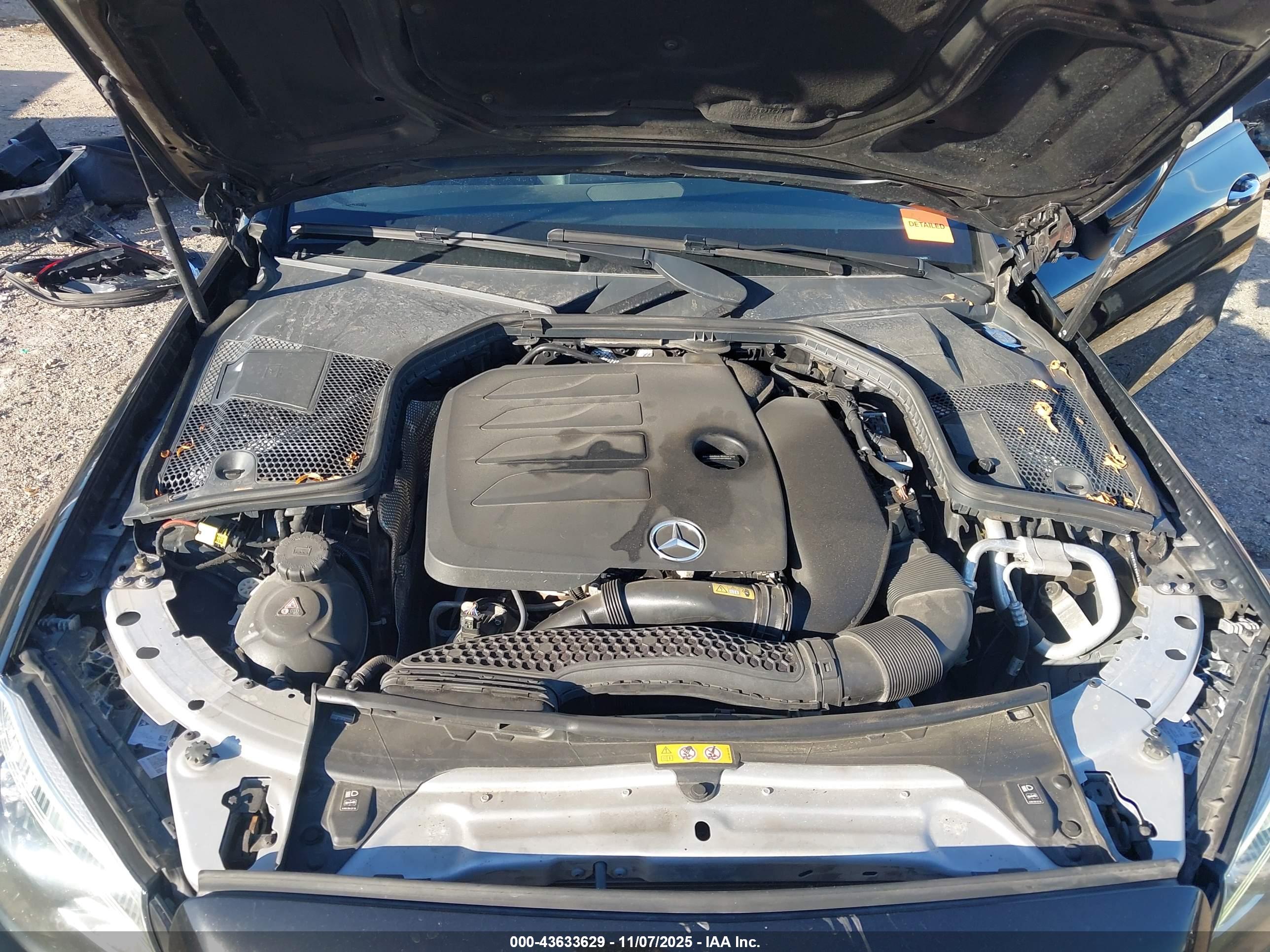 MERCEDES-BENZ C image 10