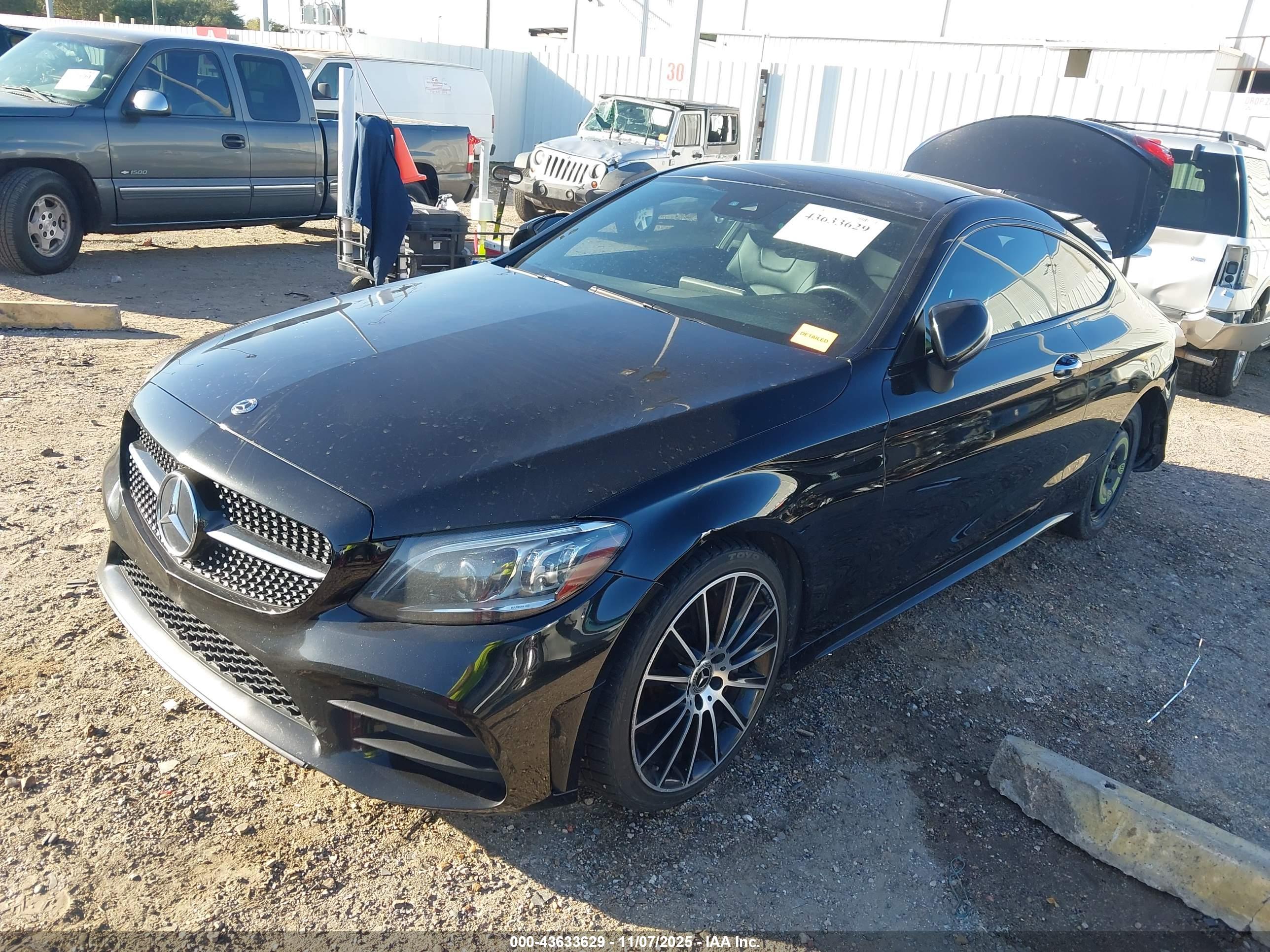 MERCEDES-BENZ C image 2