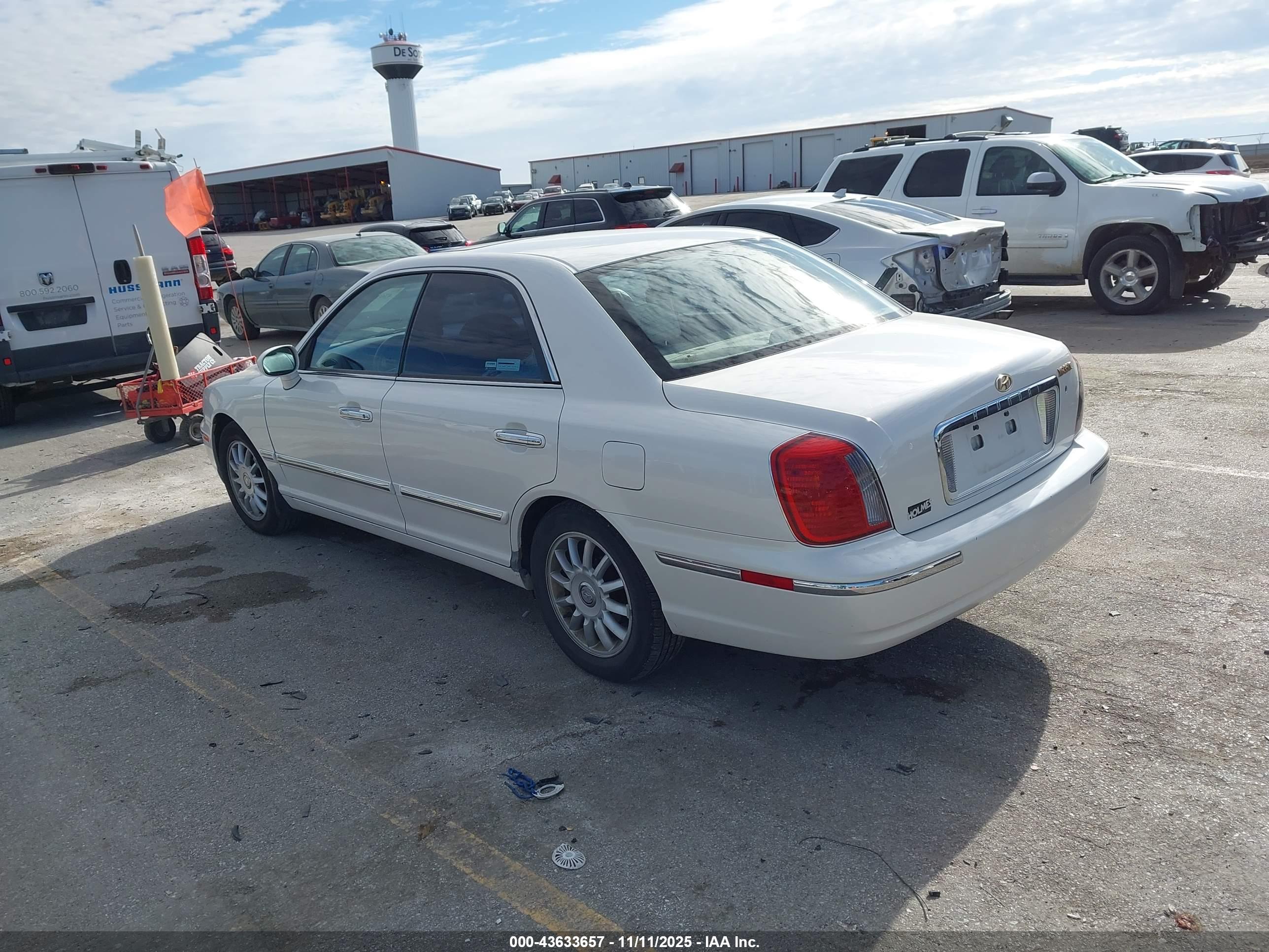 HYUNDAI XG350 image 3