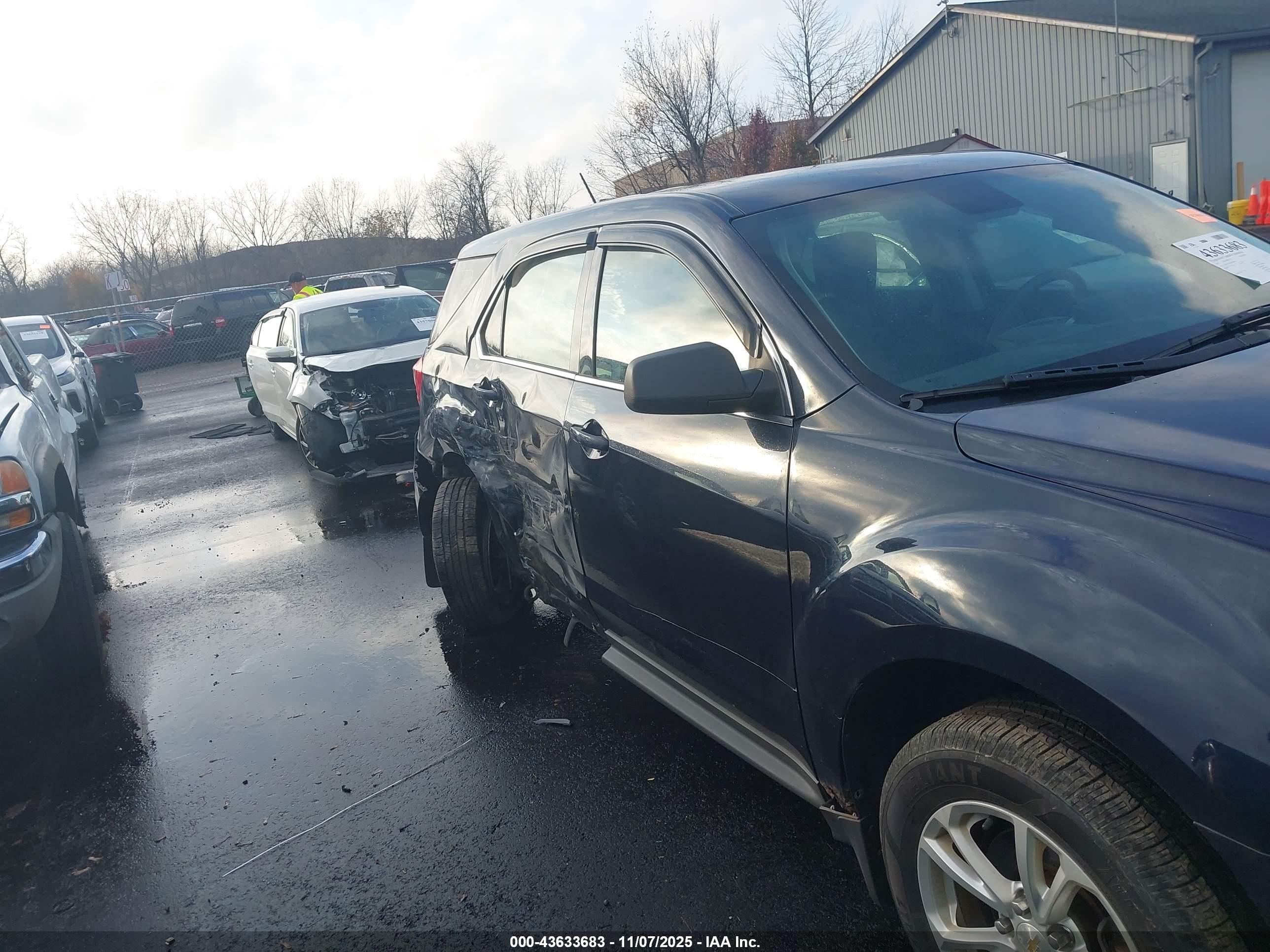 CHEVROLET EQUINOX image 6