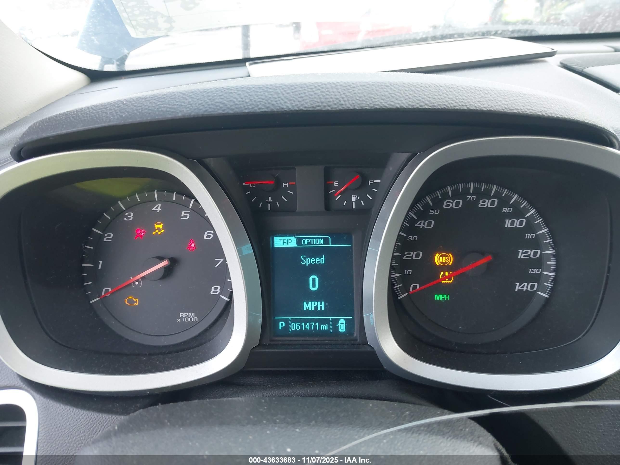 CHEVROLET EQUINOX image 7