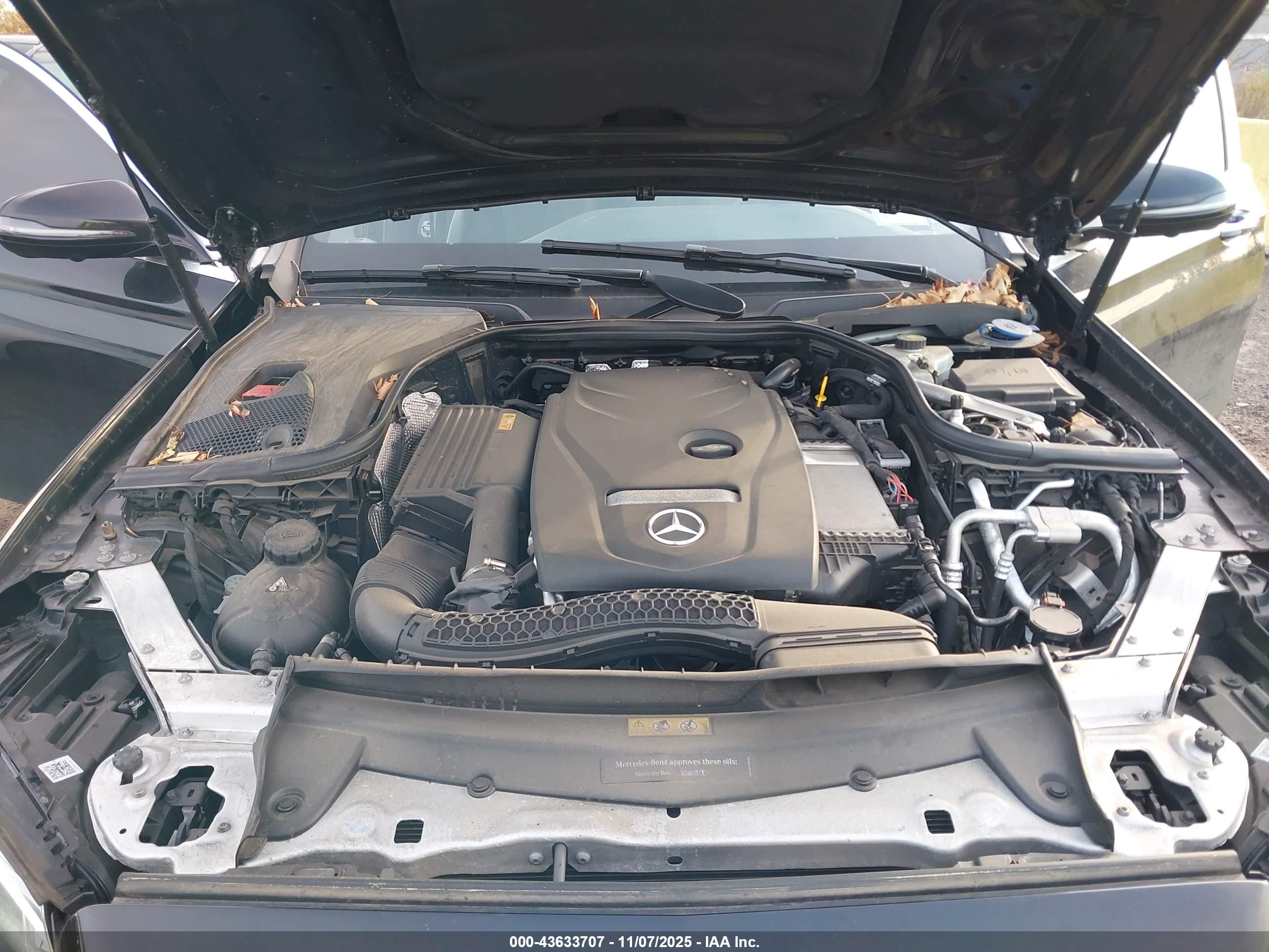 MERCEDES-BENZ E image 10