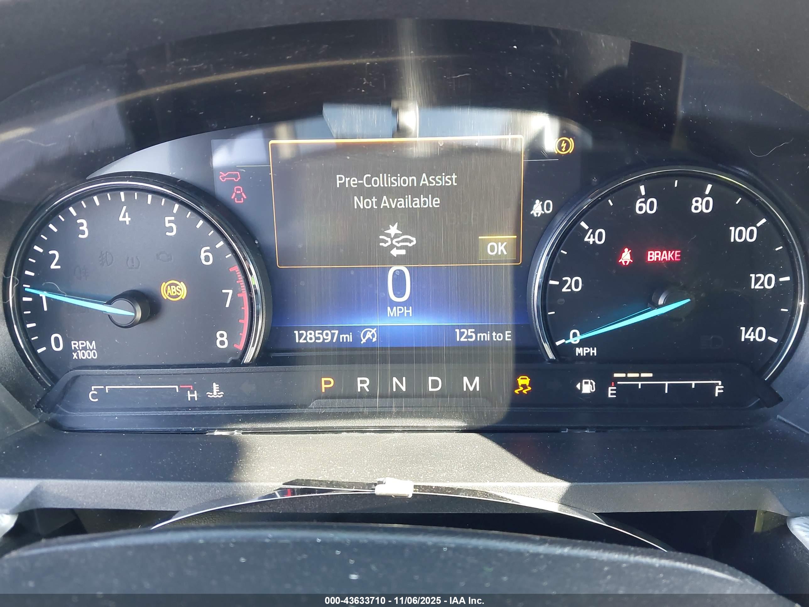 FORD EXPLORER image 7