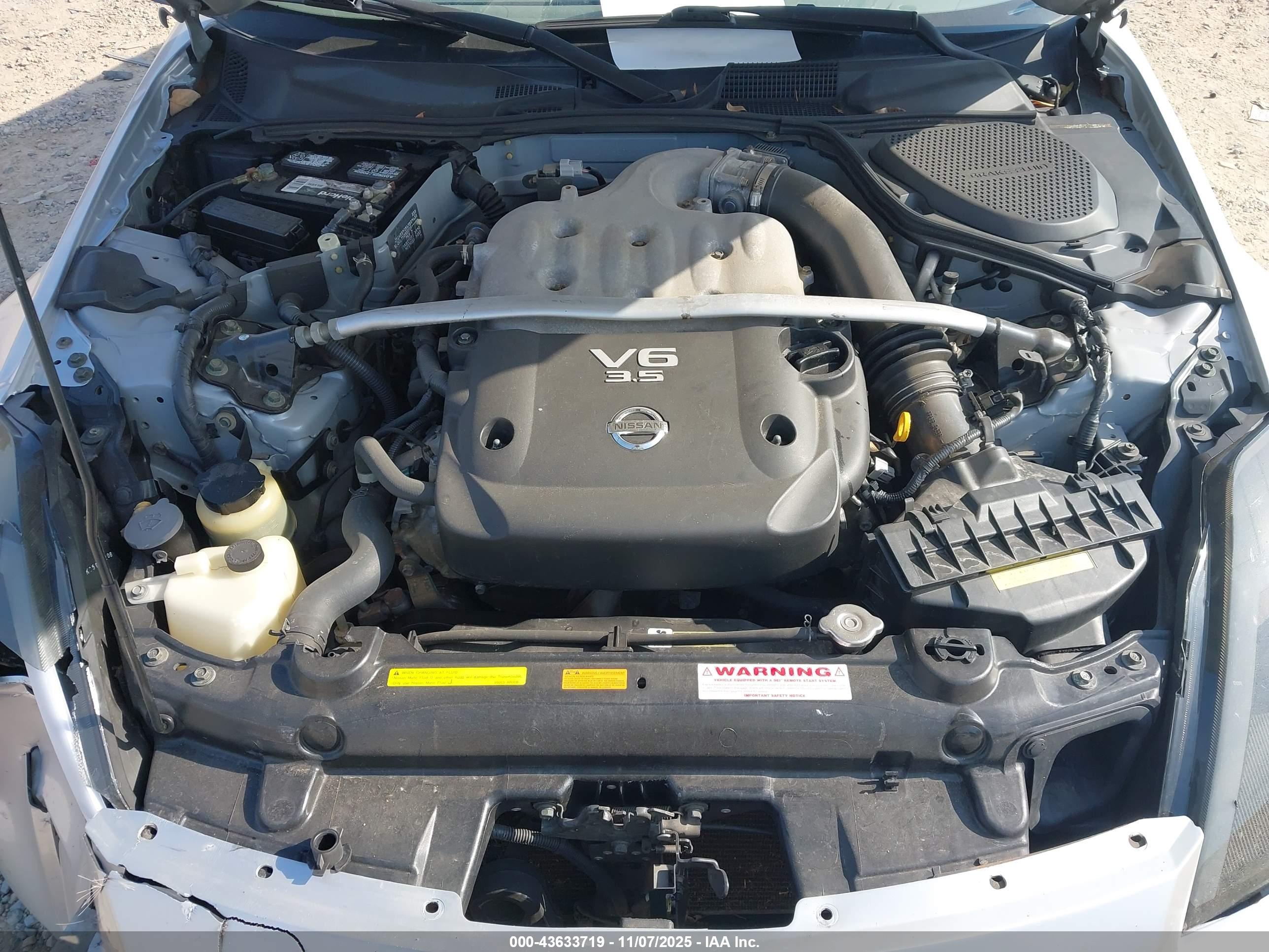 NISSAN 350Z image 10