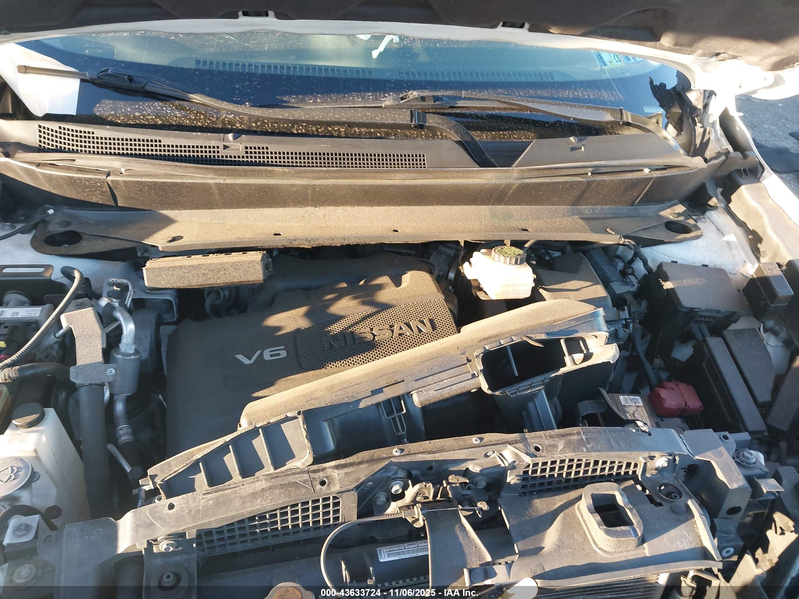NISSAN PATHFINDER image 10