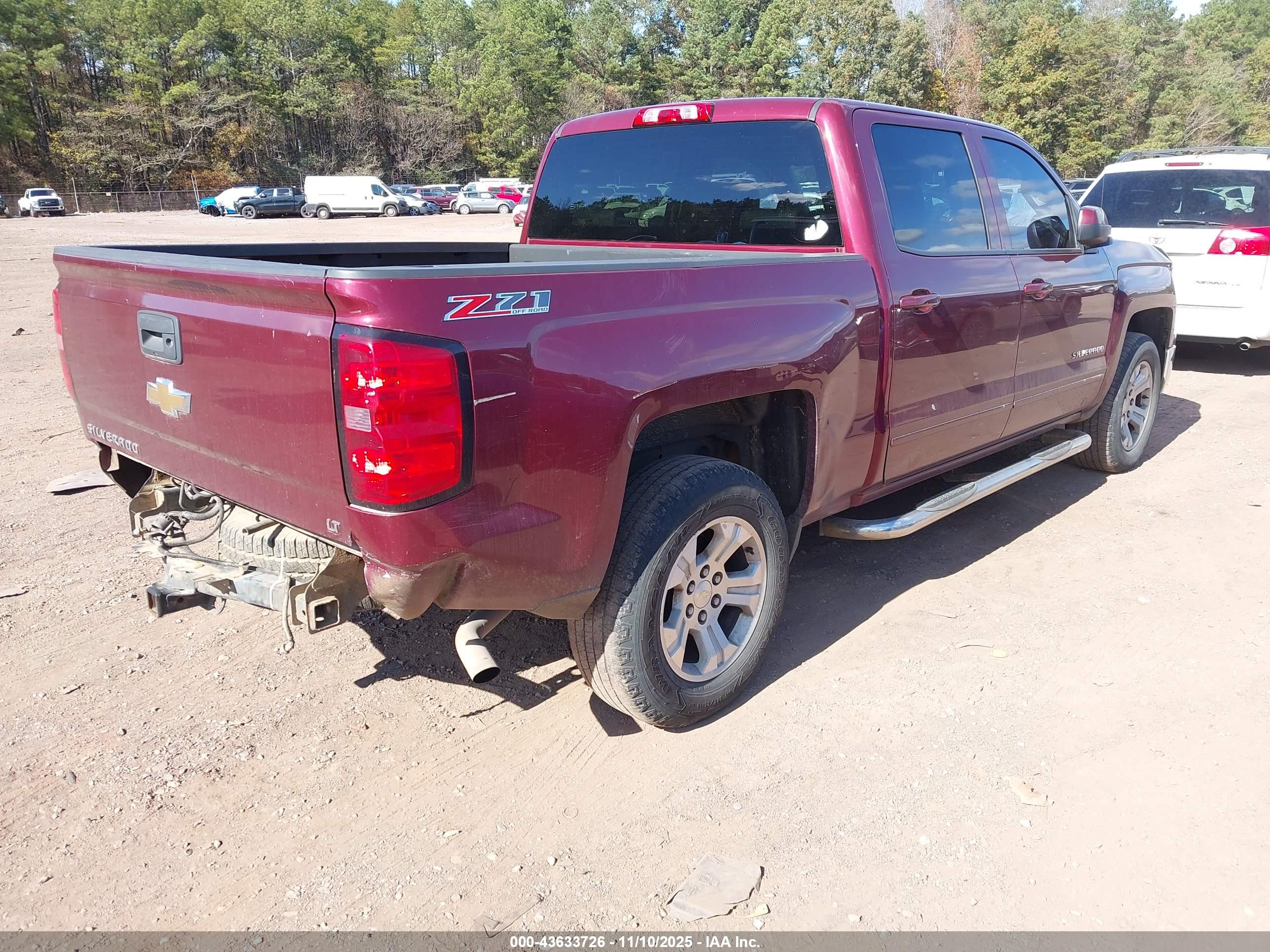 CHEVROLET SILVERADO image 4