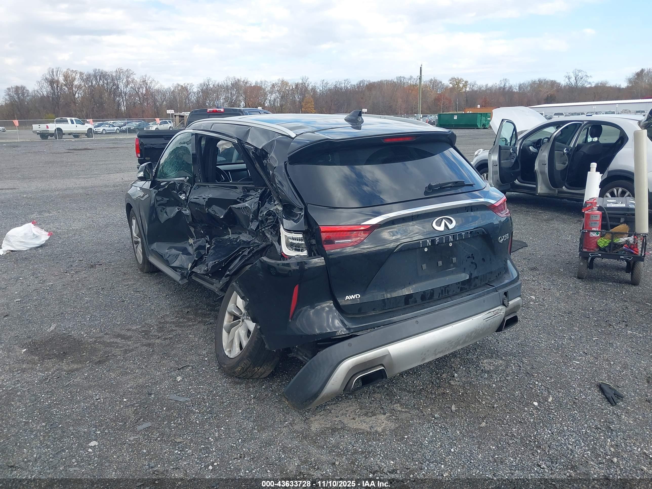INFINITI QX50 image 3