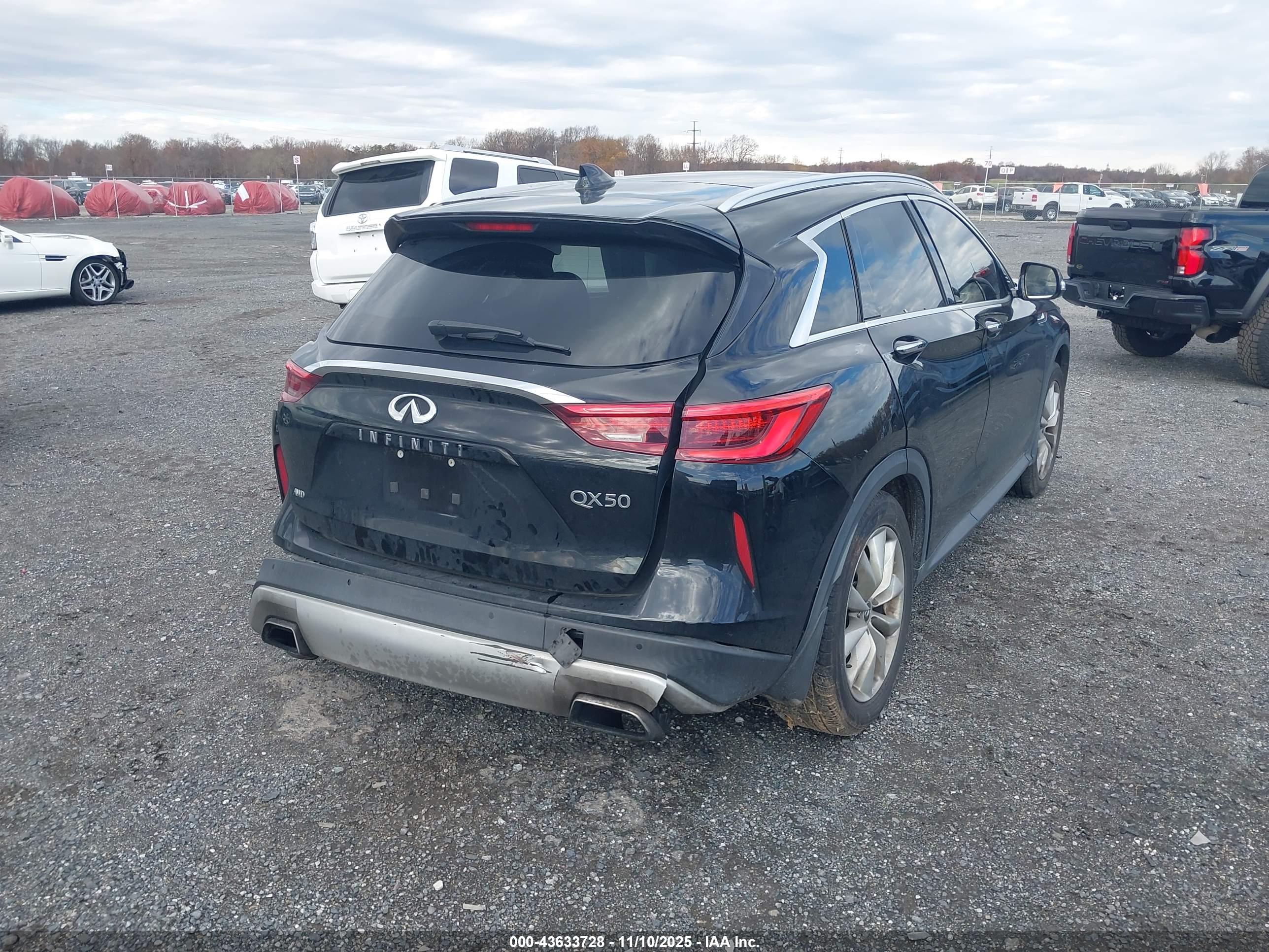 INFINITI QX50 image 4