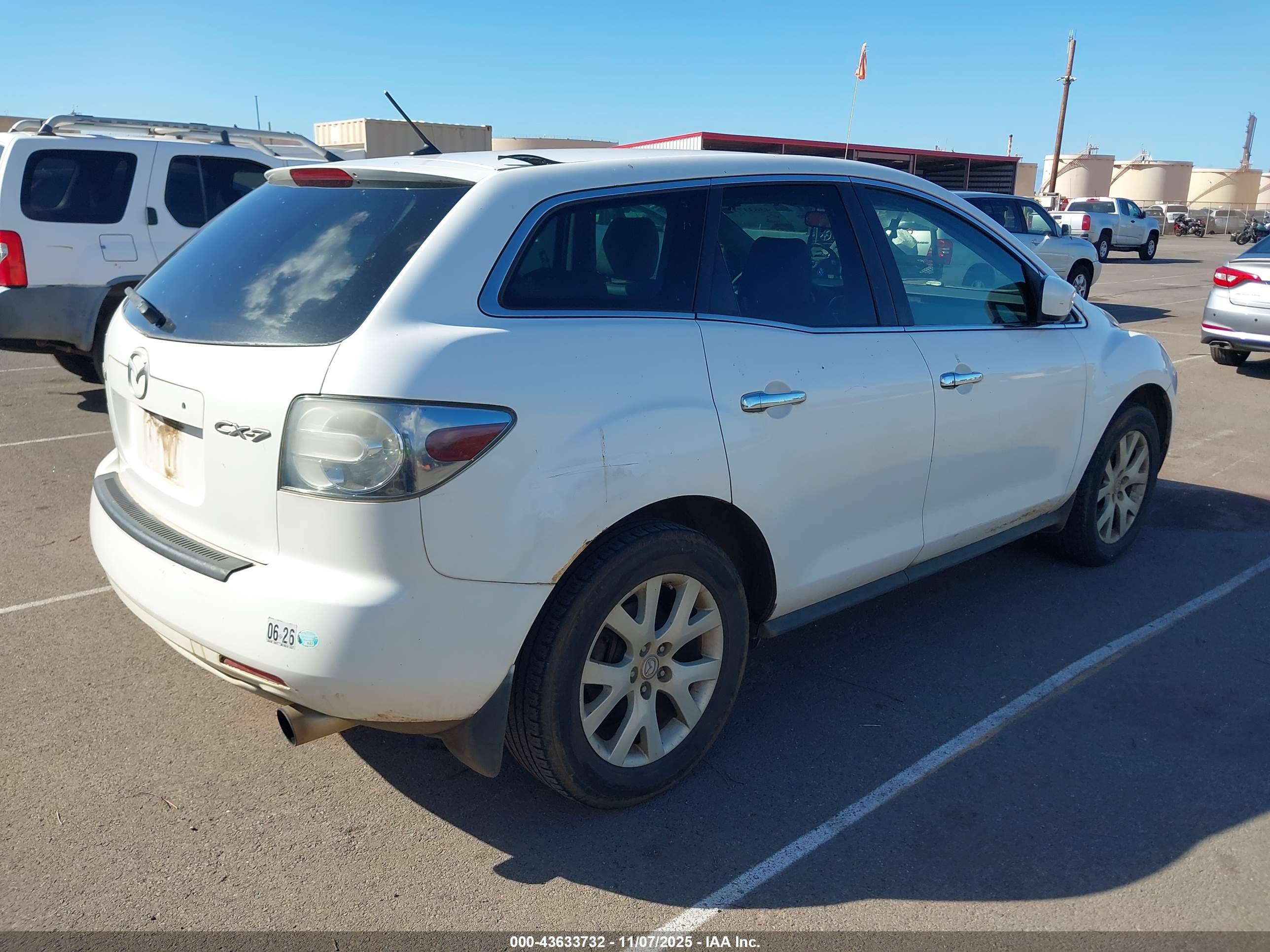 MAZDA CX-7 image 4