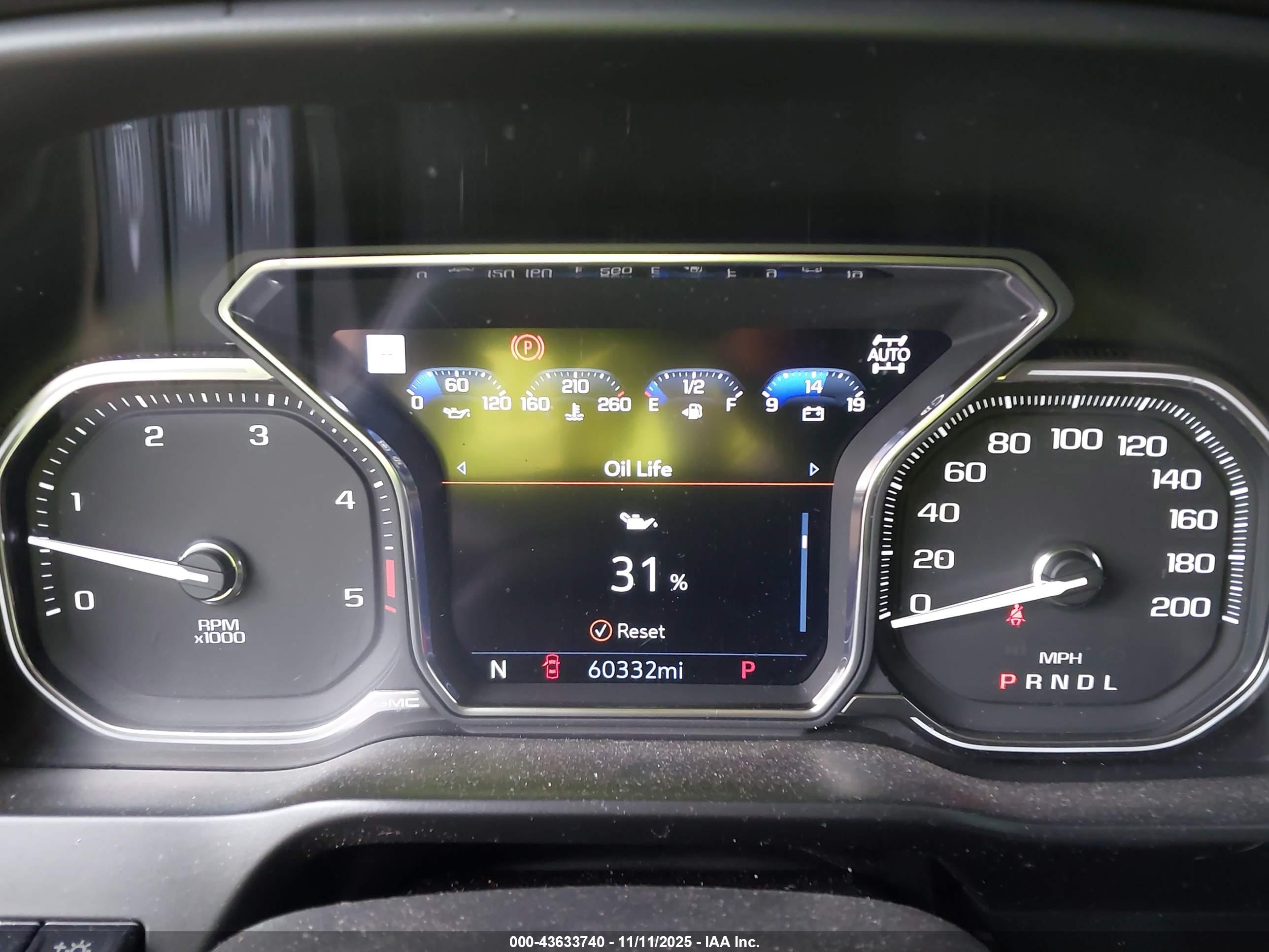 GMC SIERRA image 7