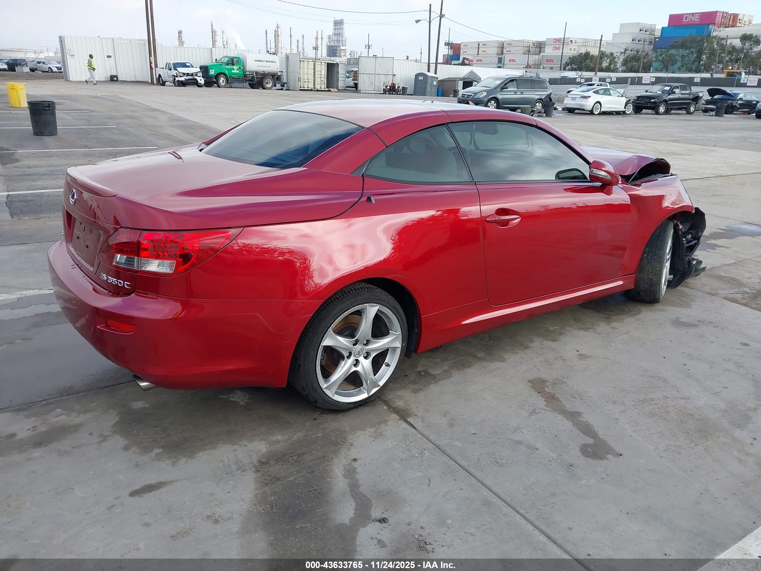 LEXUS IS image 4