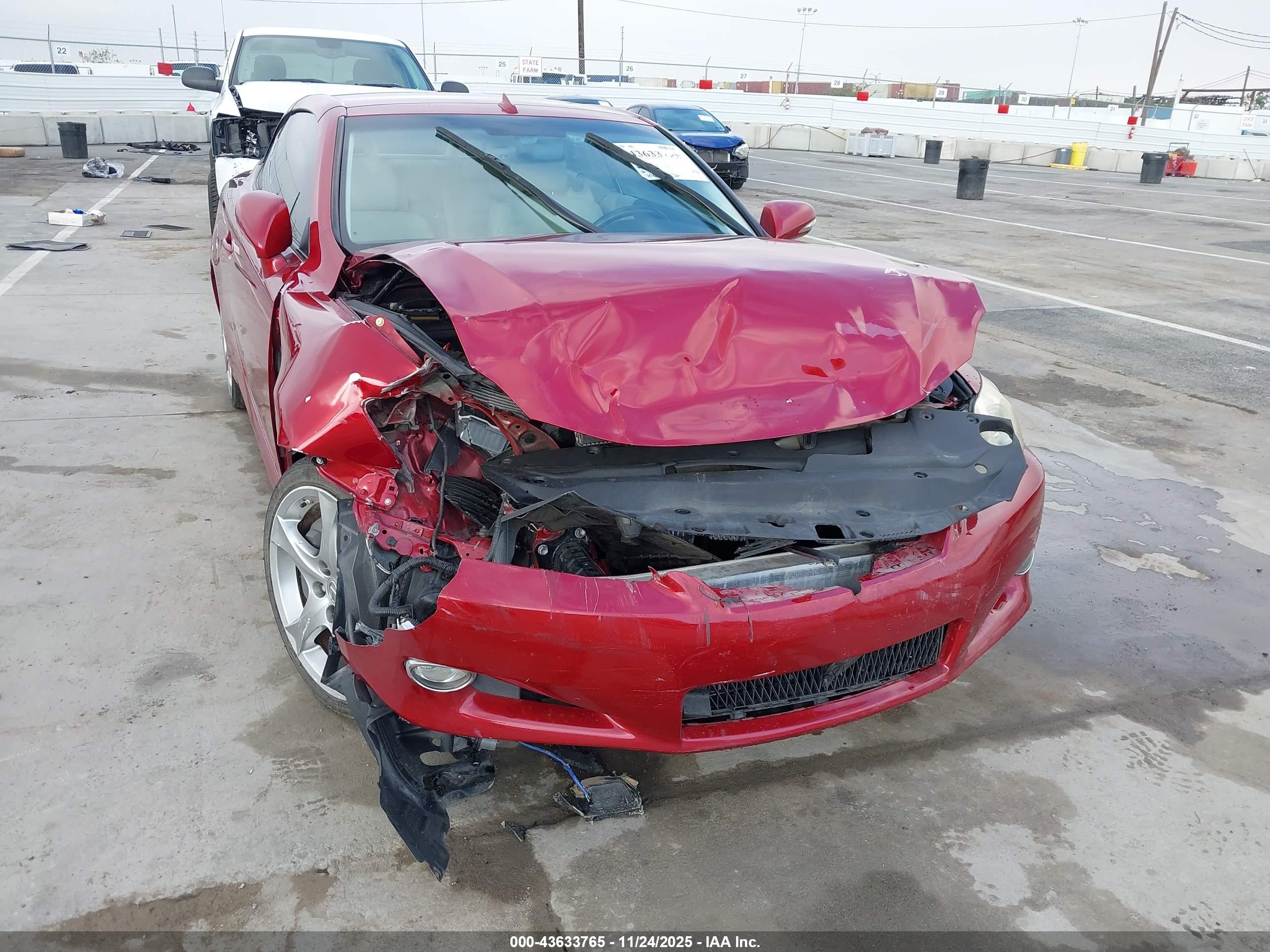 LEXUS IS image 6